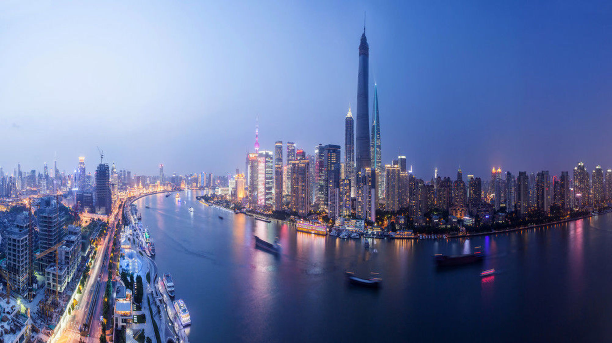 Hotel Indigo SHANGHAI ON THE BUND by IHG 2