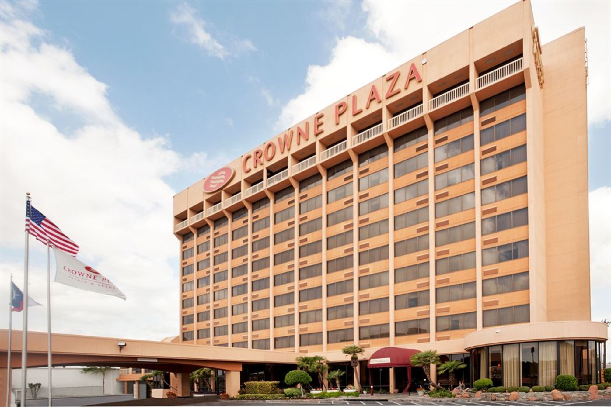 Crowne Plaza SAN ANTONIO AIRPORT by IHG 2
