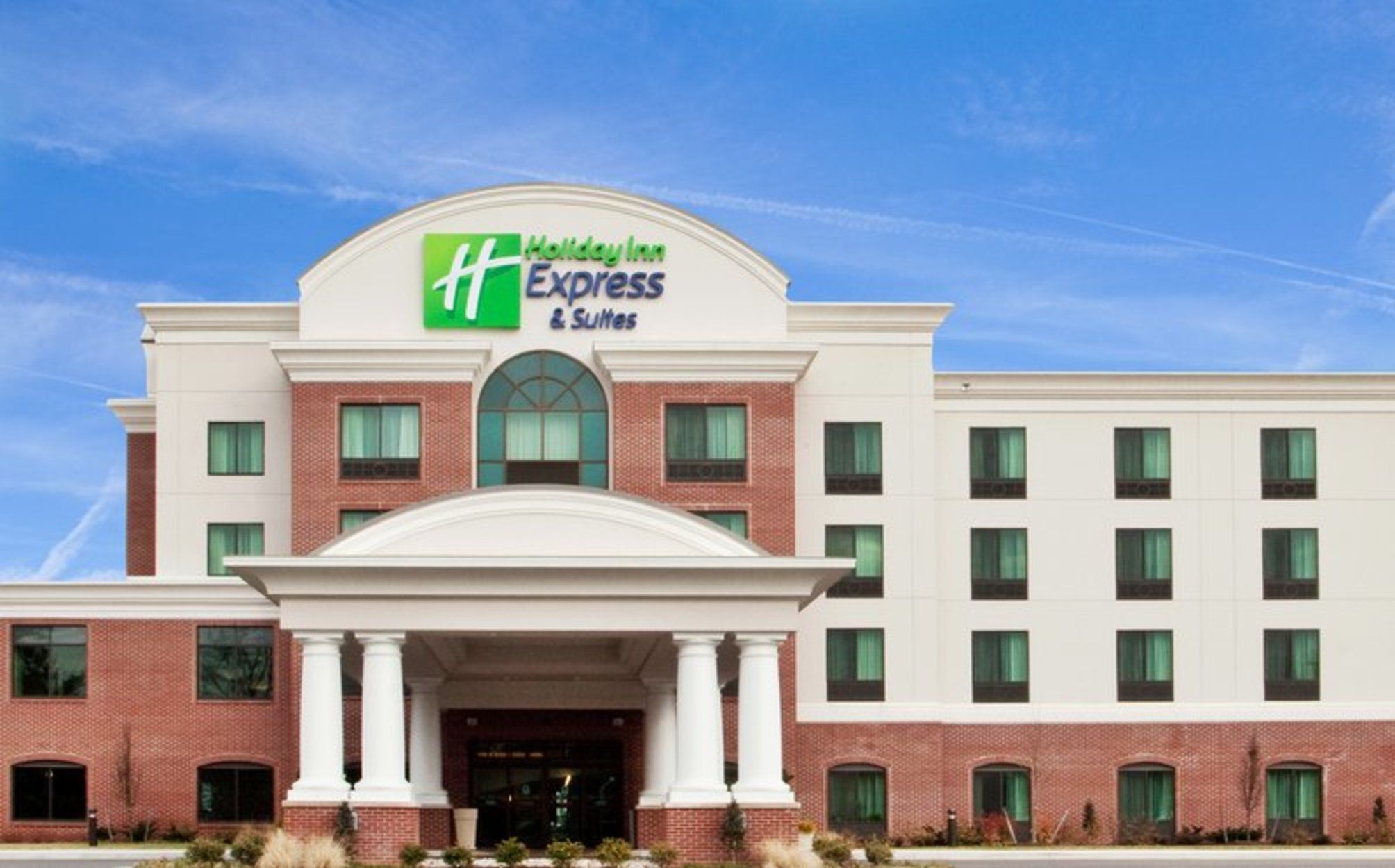 Holiday Inn Express & Suites WILMINGTON-NEWARK by IHG 2