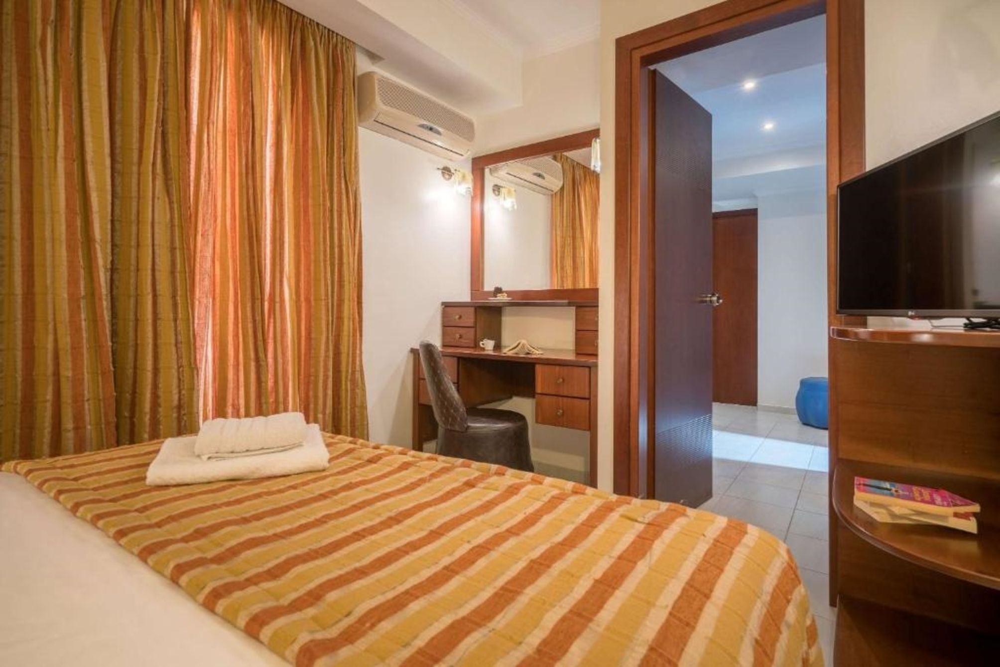 Family Suite with Jacuzzi