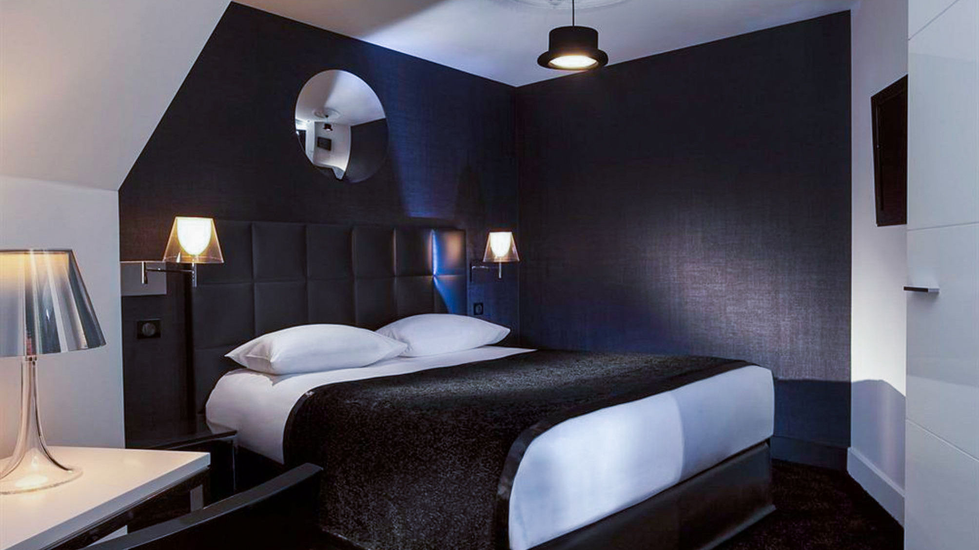 First Hotel Paris Tour Eiffel 1
