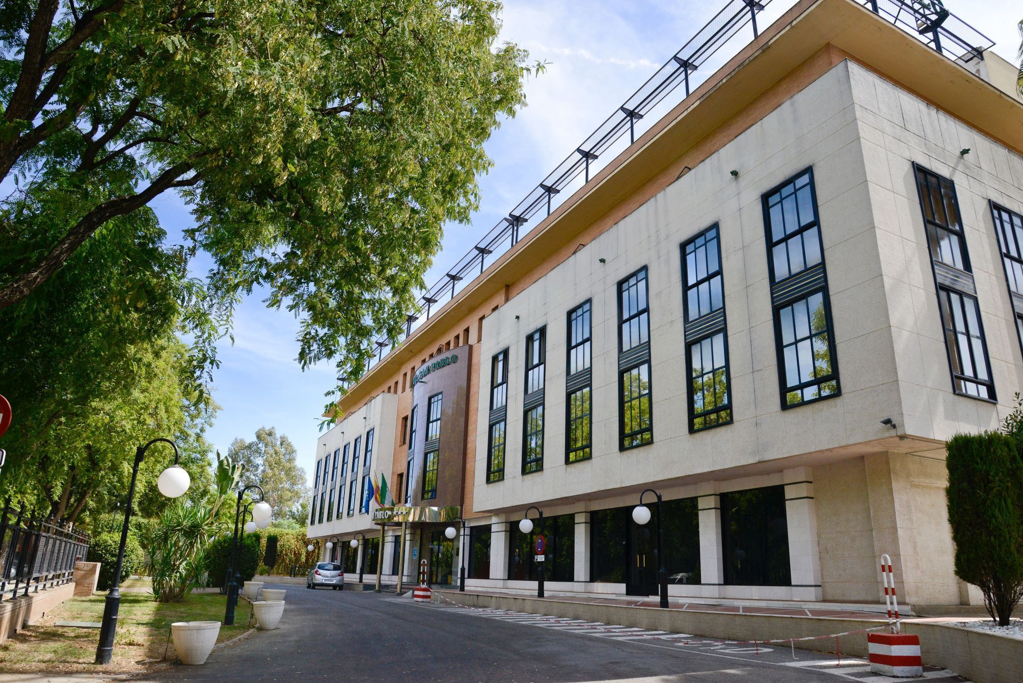 Montpellier - Seville - Hotel San Pablo Sevilla - Seville