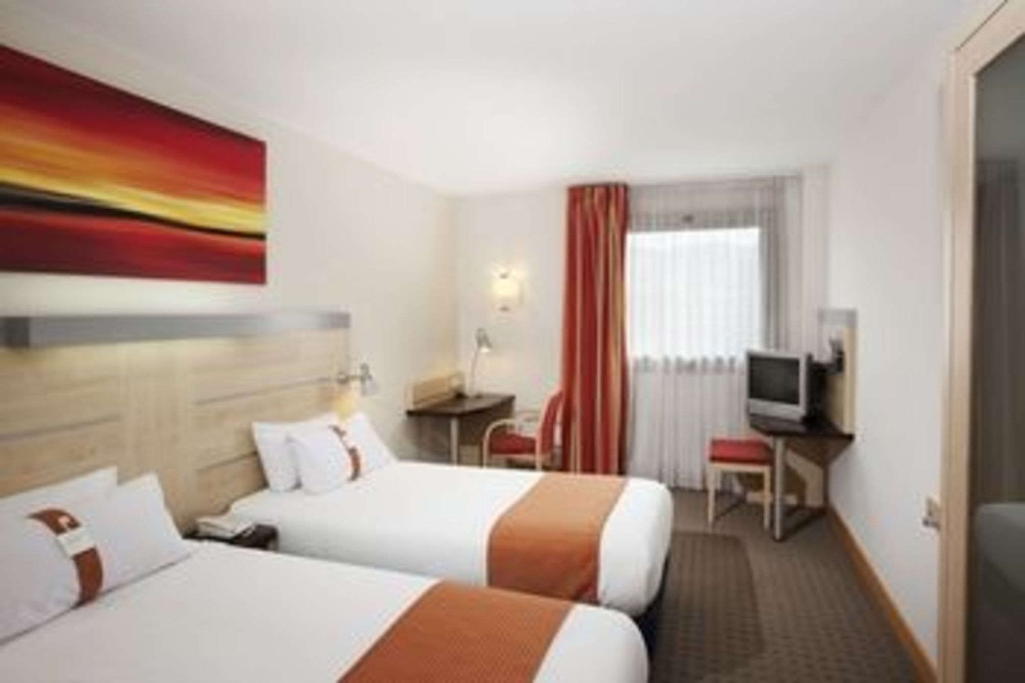 Holiday Inn Express BARCELONA - MOLINS DE REI by IHG 1