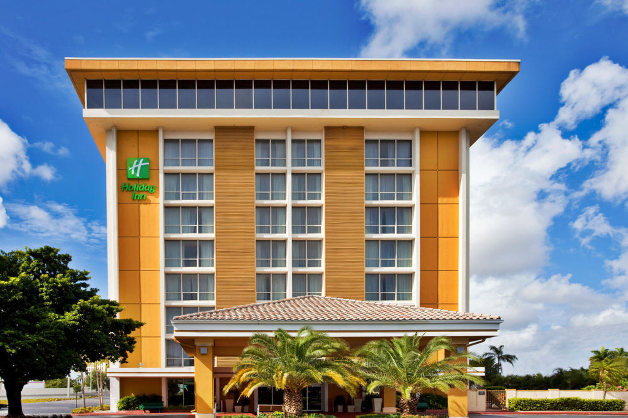 Holiday Inn MIAMI-INTERNATIONAL AIRPORT by IHG 1