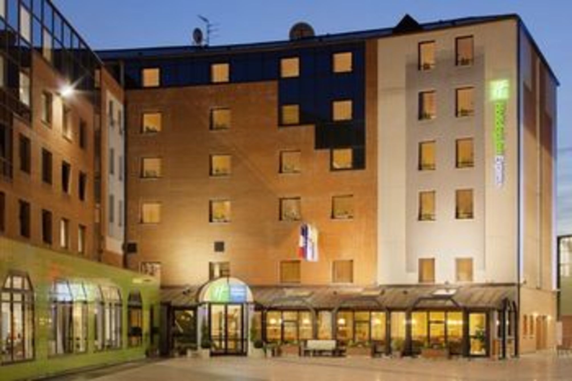 Holiday Inn Express ARRAS by IHG 1