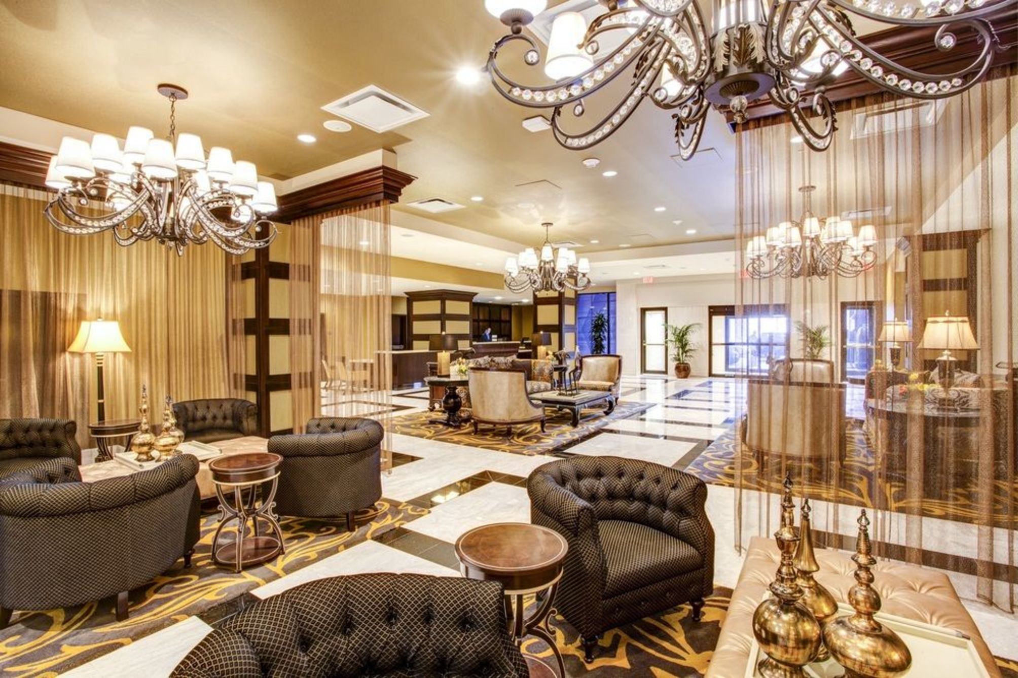 InterContinental Hotels NEW ORLEANS by IHG 1