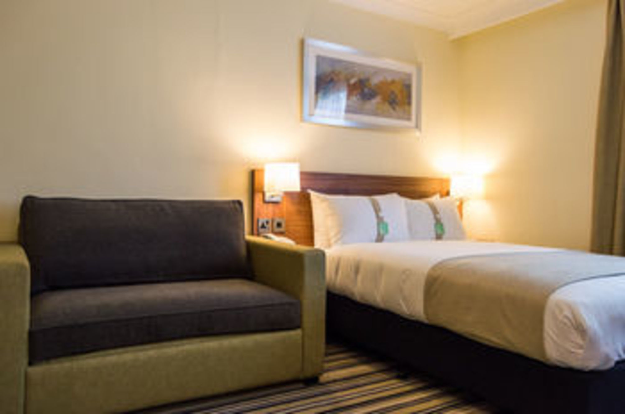 Holiday Inn LEEDS - GARFORTH by IHG 1