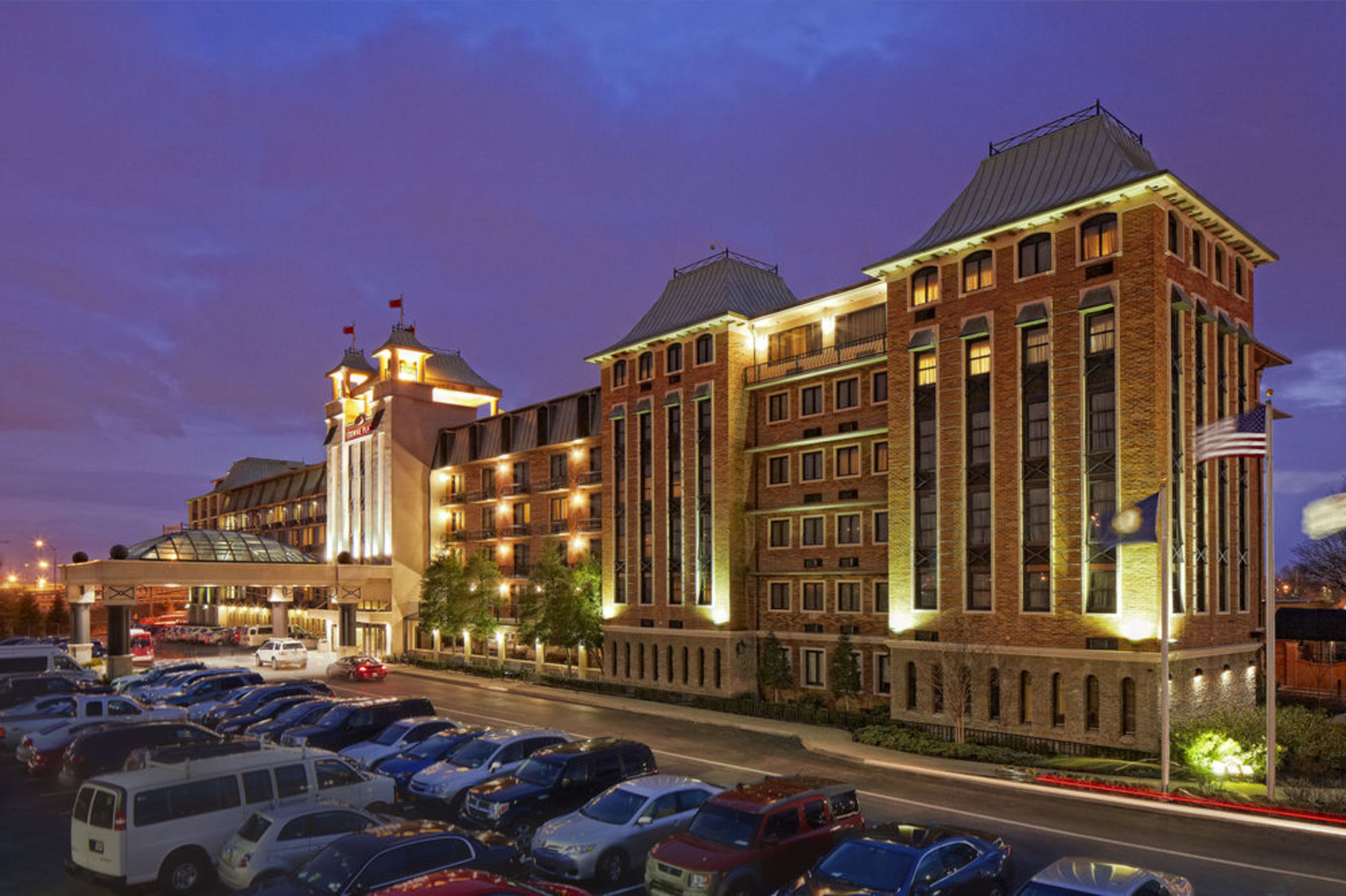 Crowne Plaza LOUISVILLE AIRPORT EXPO CTR by IHG 1