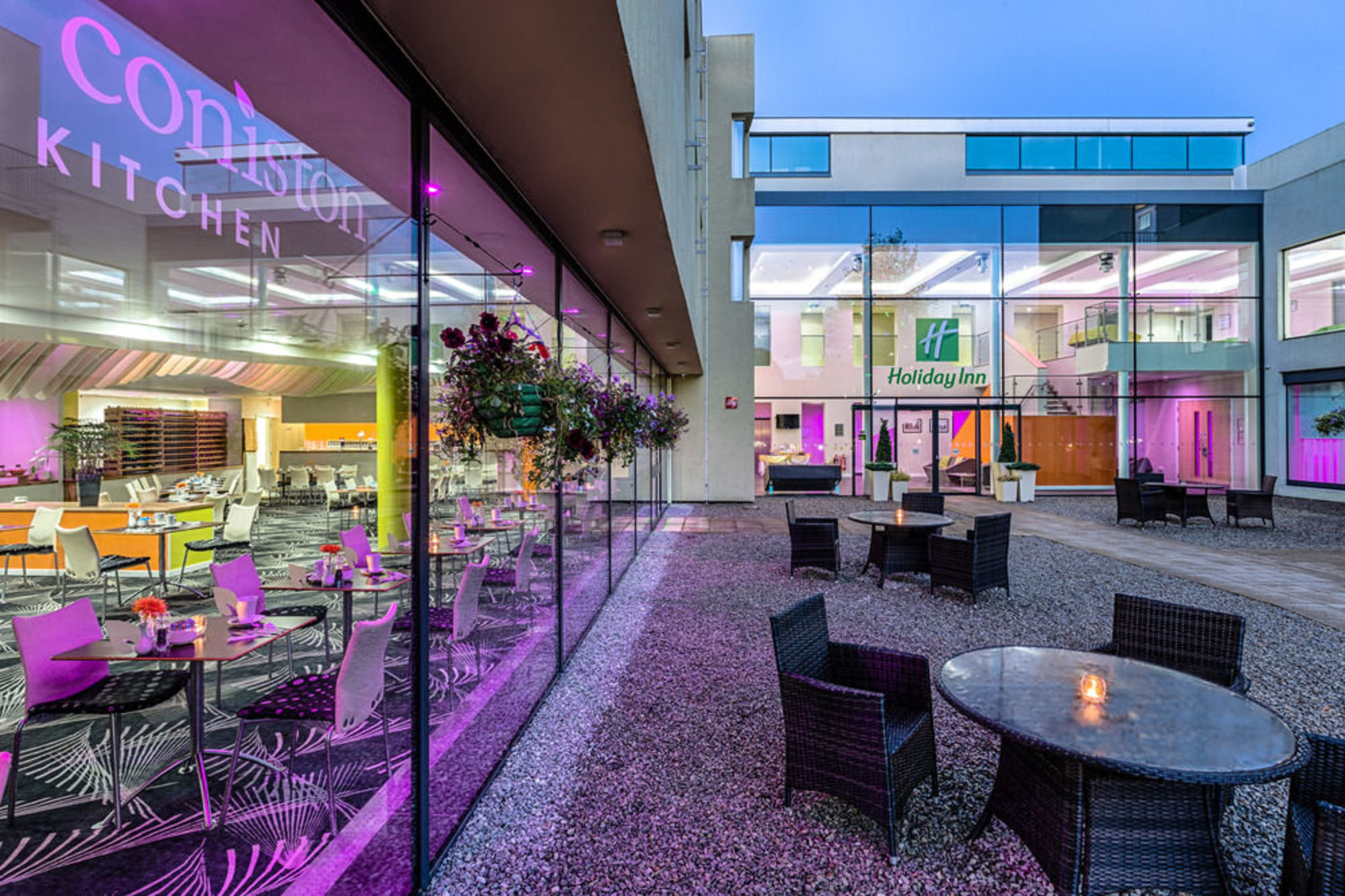 Holiday Inn SITTINGBOURNE by IHG 1