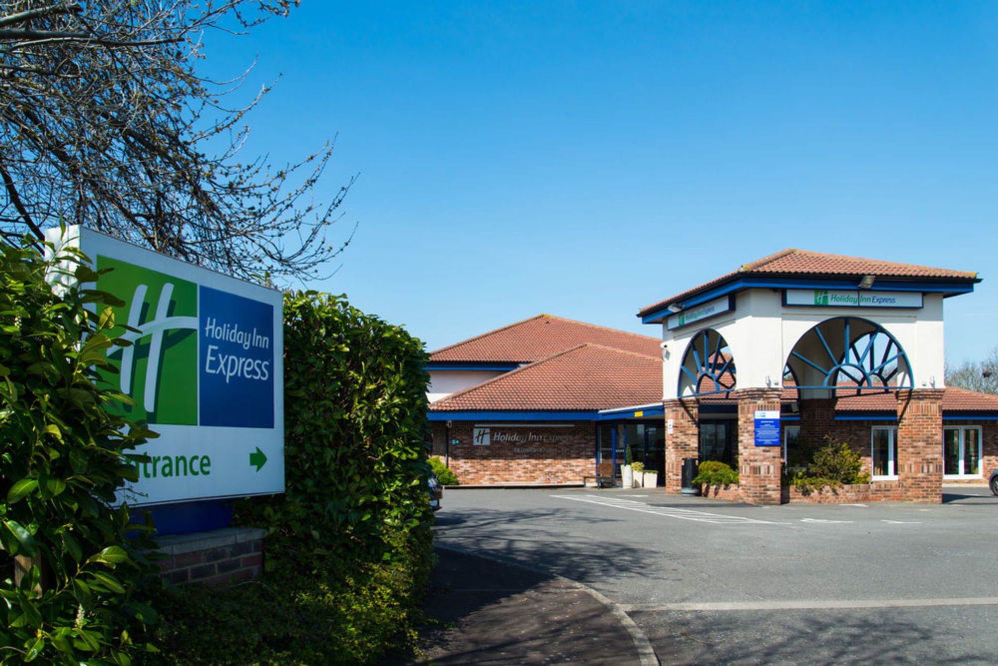 Holiday Inn Express PETERBOROUGH by IHG 1