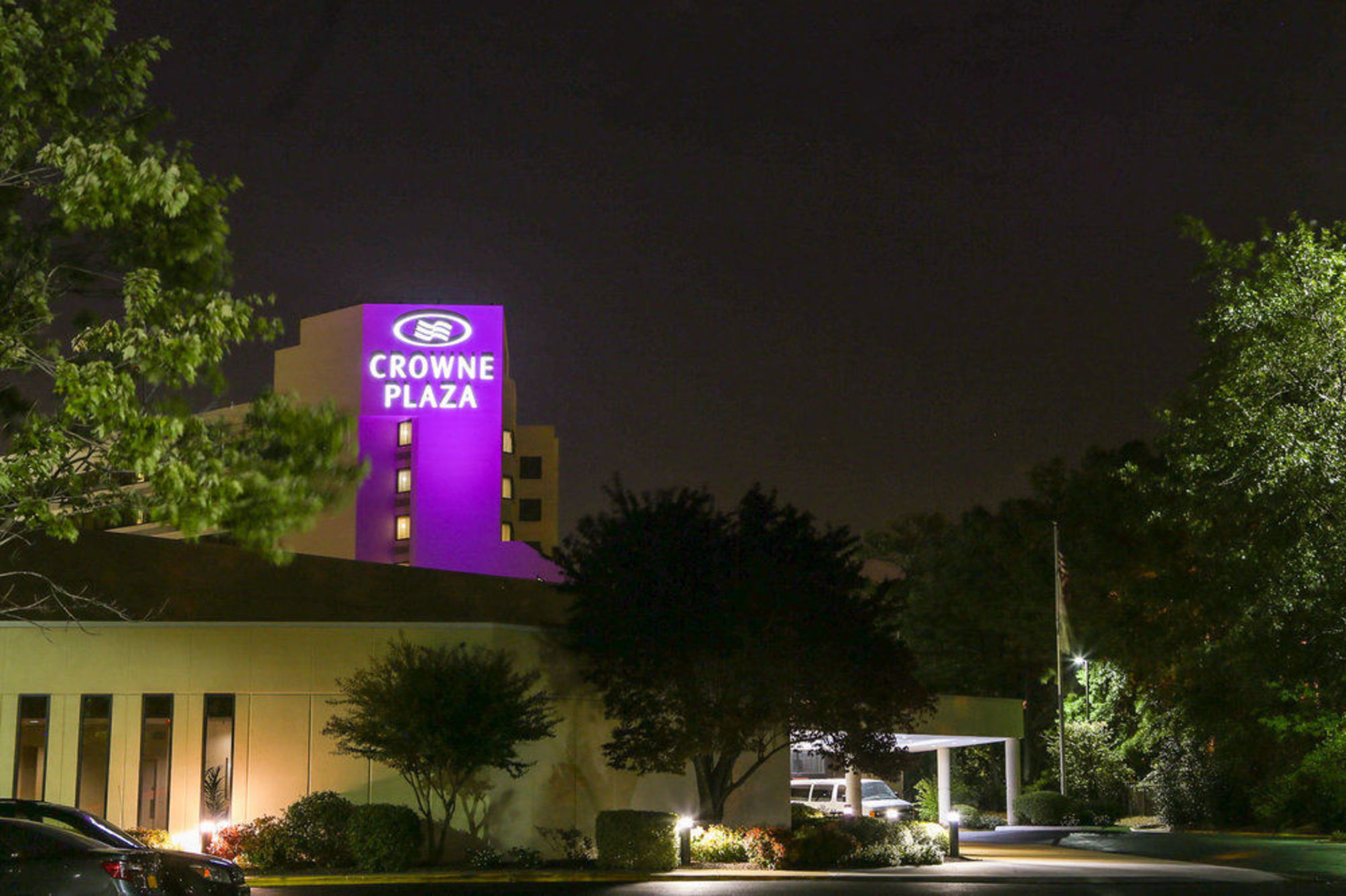 Crowne Plaza VIRGINIA BEACH TOWN CENTER by IHG 1