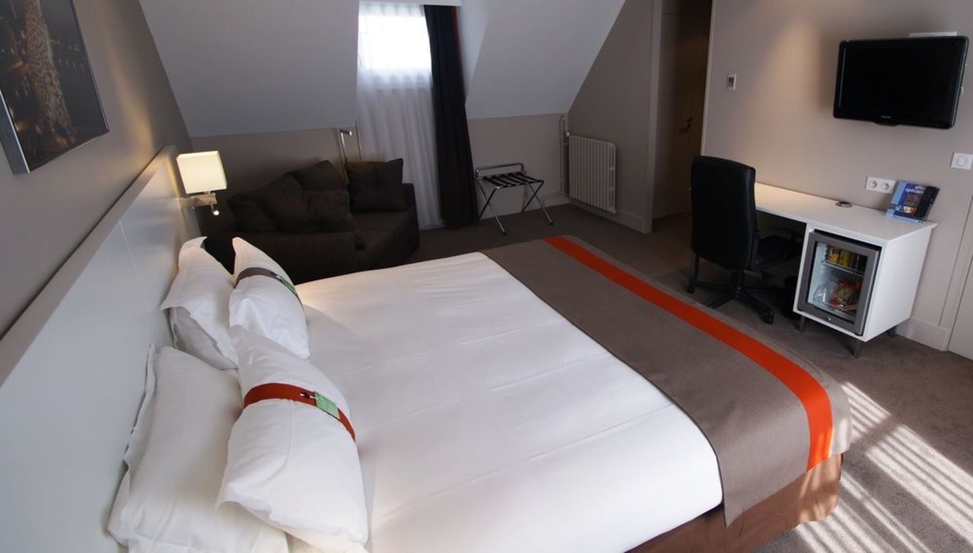 Holiday Inn PARIS - AUTEUIL by IHG 1