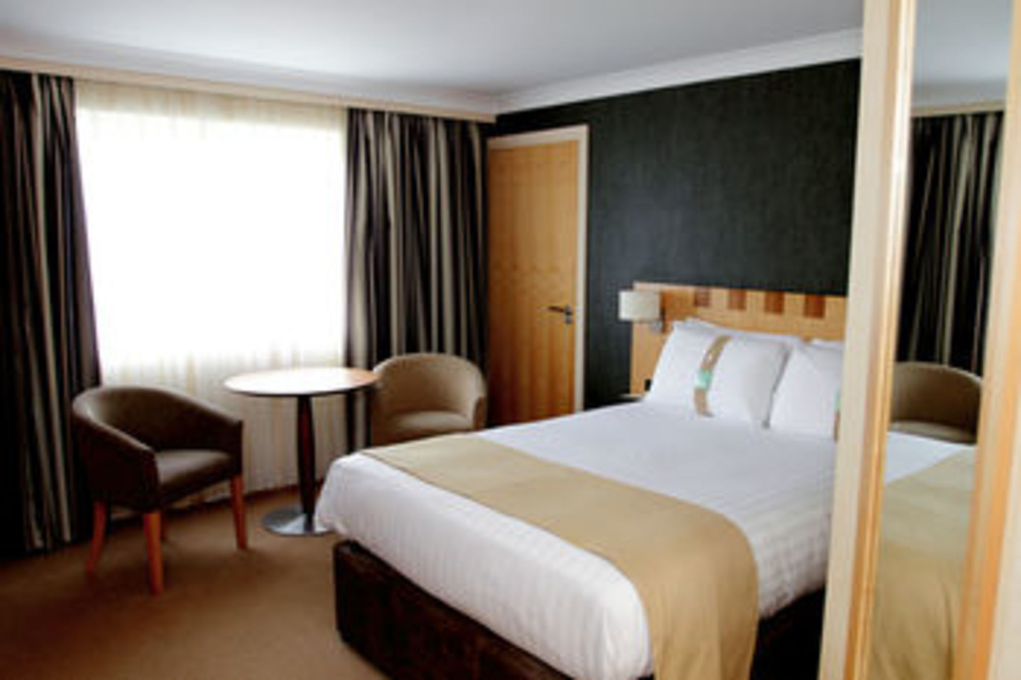 Holiday Inn A55 CHESTER WEST by IHG 1