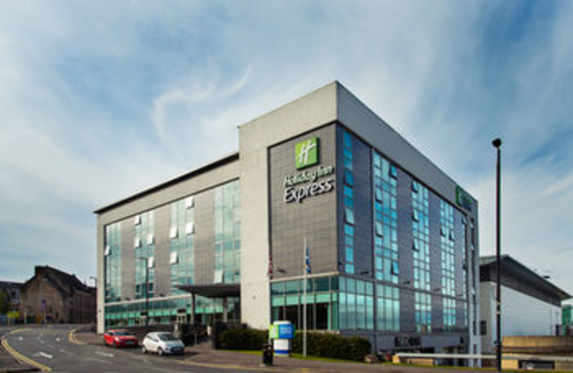 Holiday Inn Express HAMILTON by IHG 1