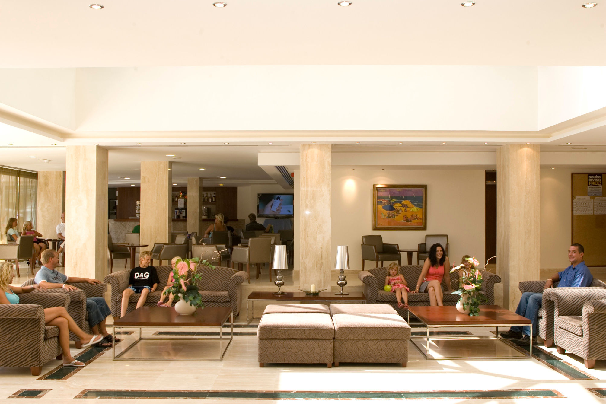 Aparthotel Playa Dorada 2