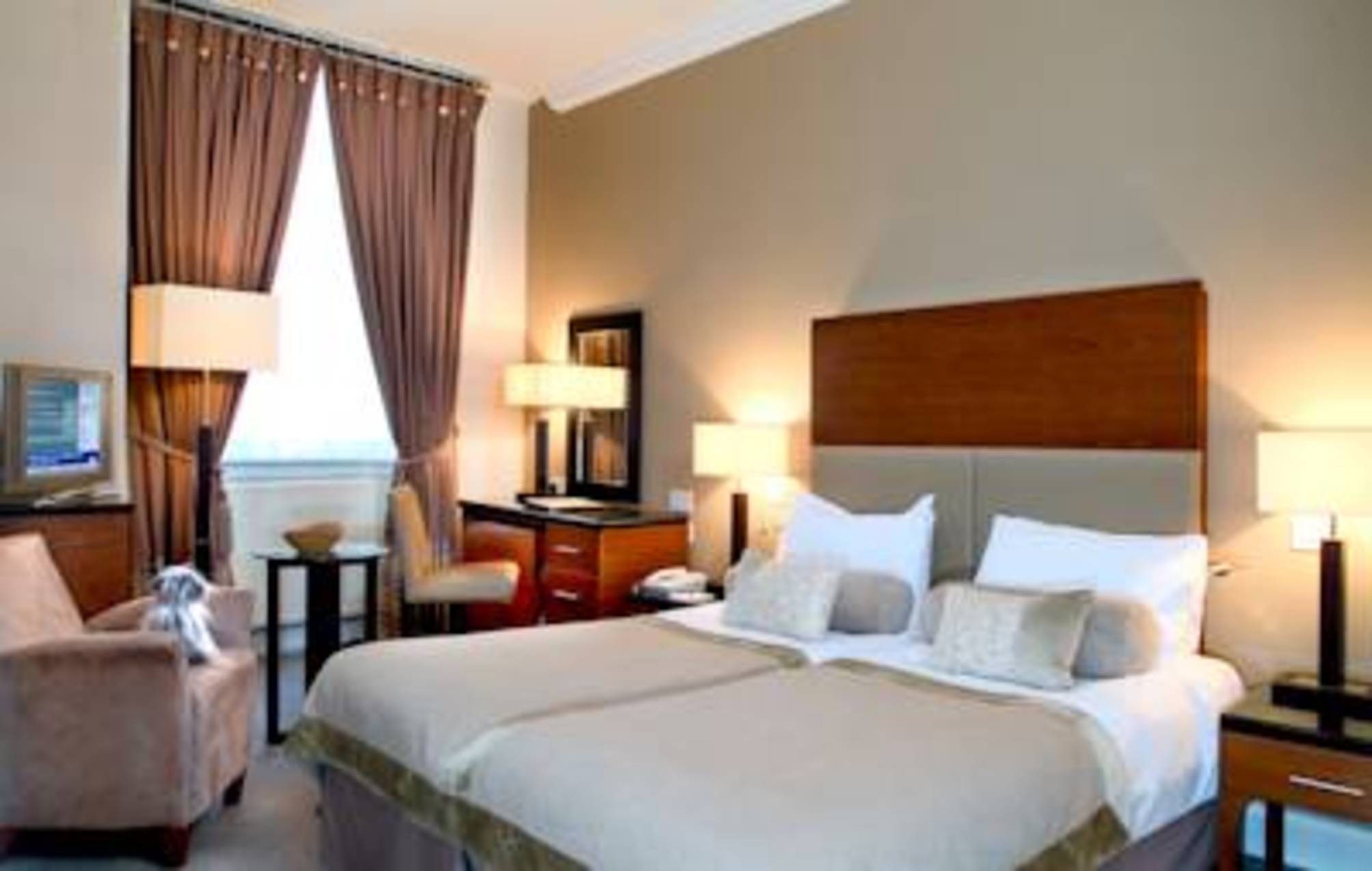 The Parliament House Hotel 1