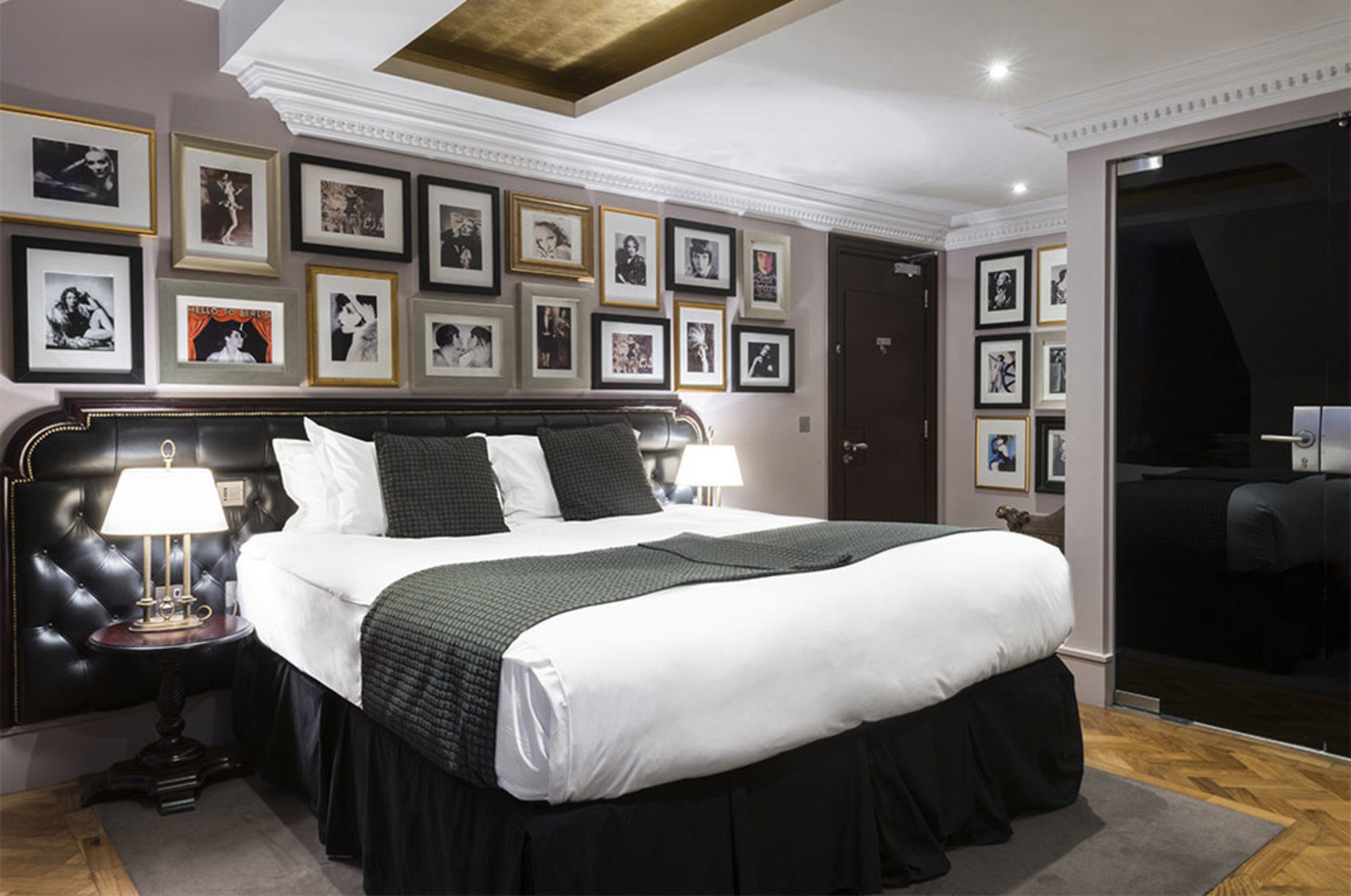 Le Monde Hotel 1