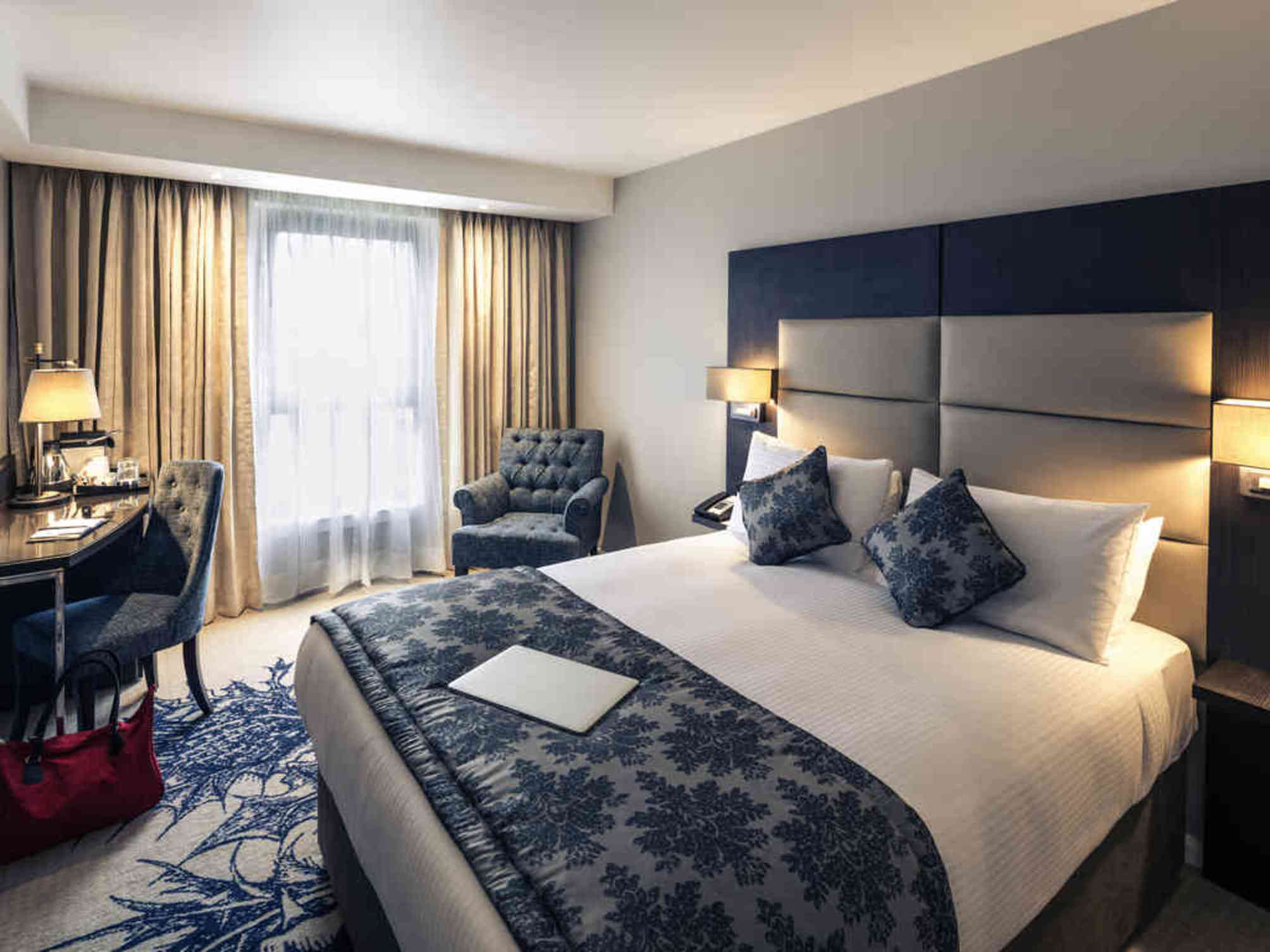 Mercure Edinburgh Haymarket 1