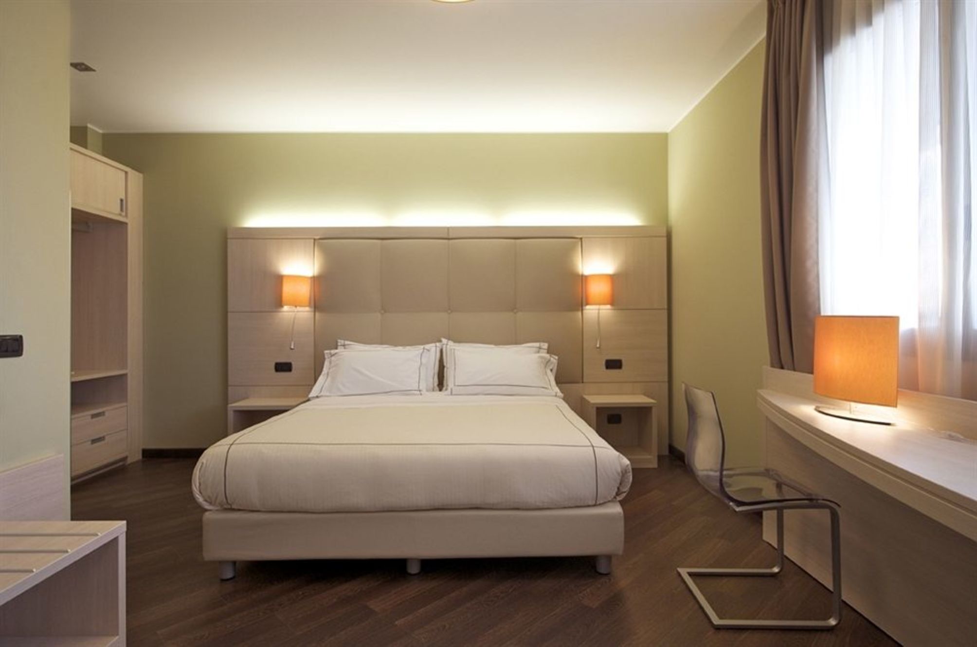 Acca Palace - AA Hotels 1