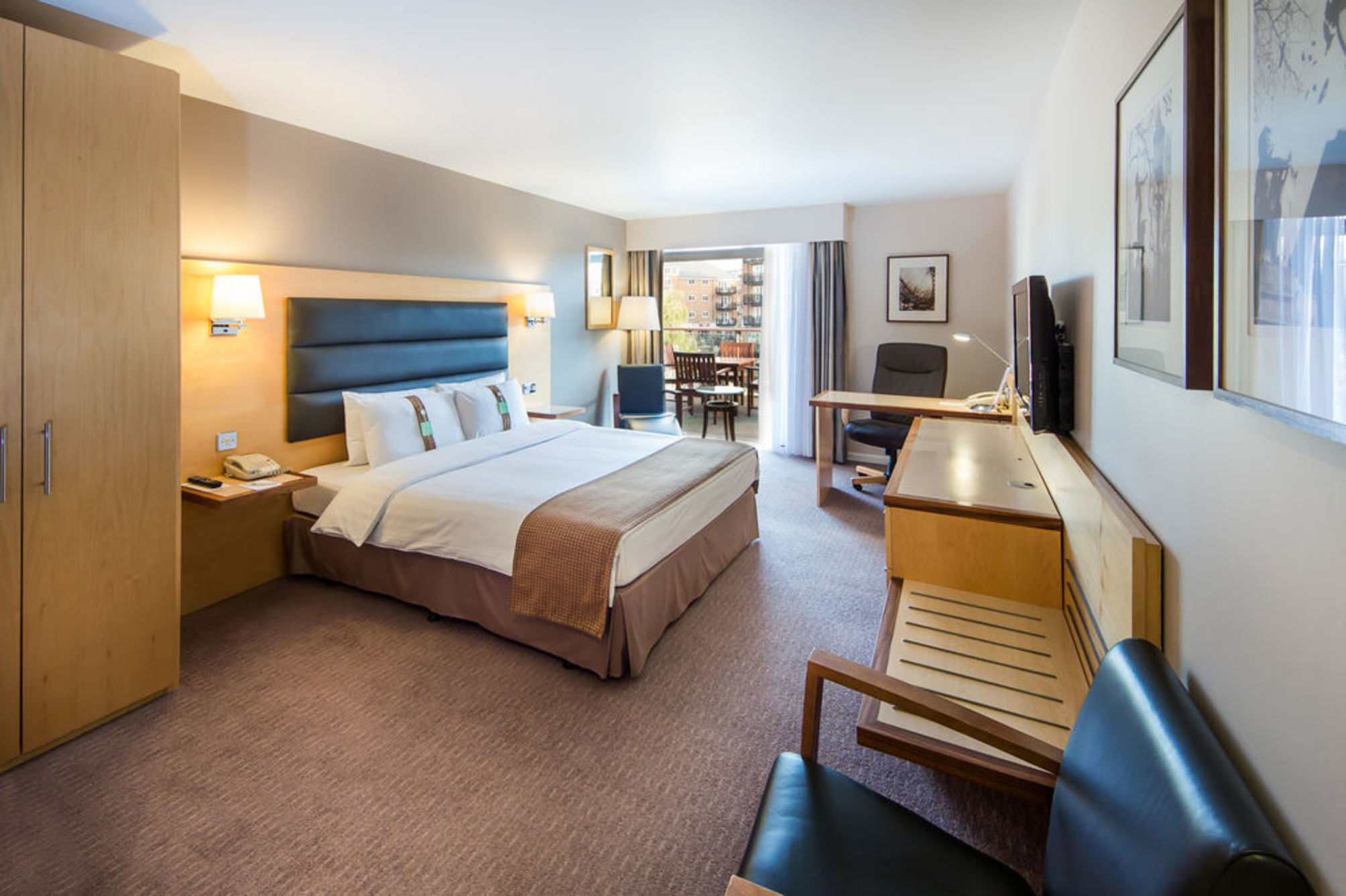 Holiday Inn LONDON - BRENTFORD LOCK by IHG 2