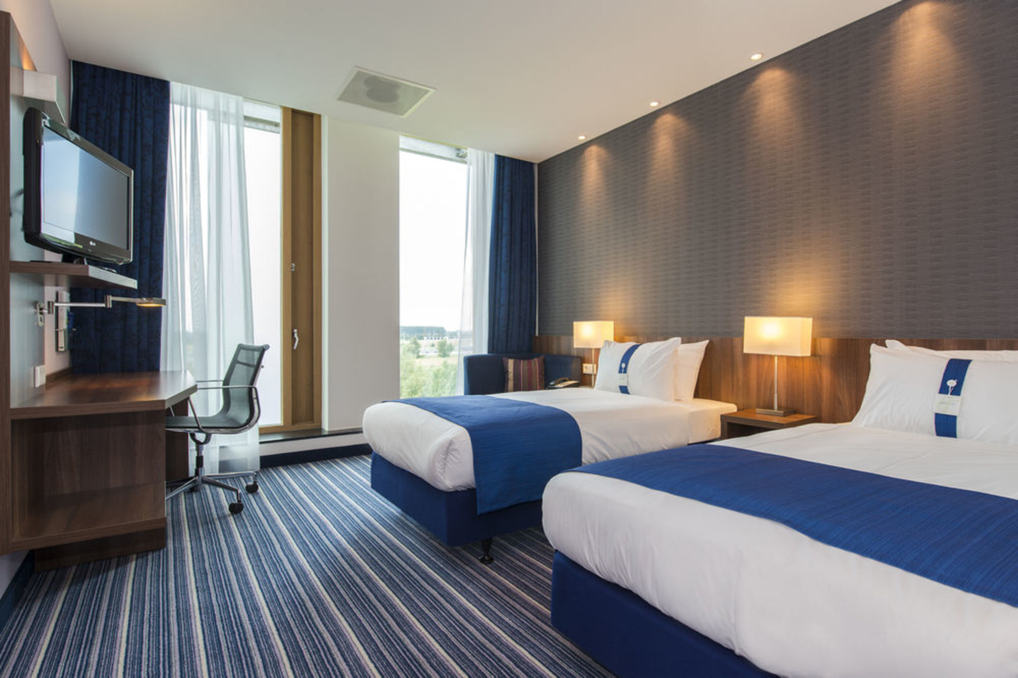 Holiday Inn Express UTRECHT - PAPENDORP by IHG 2