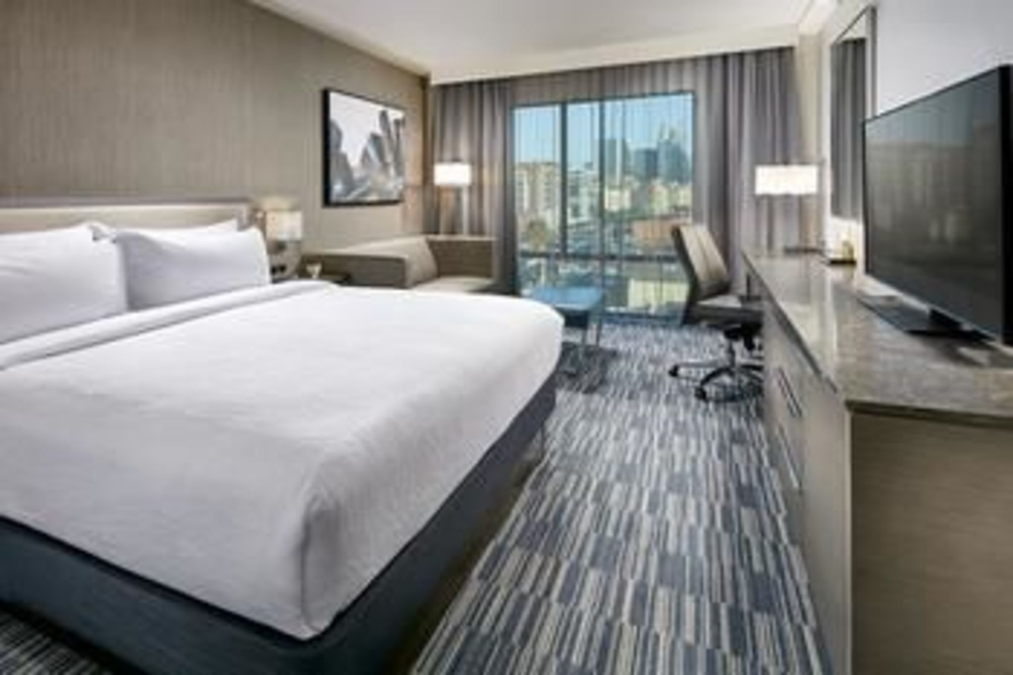 Hilton Garden Inn San Diego Downtown/Bayside, CA 1
