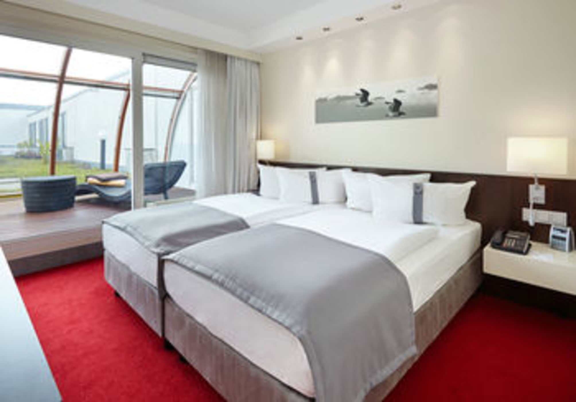 Holiday Inn BERLIN AIRPORT - CONF CENTRE by IHG 1
