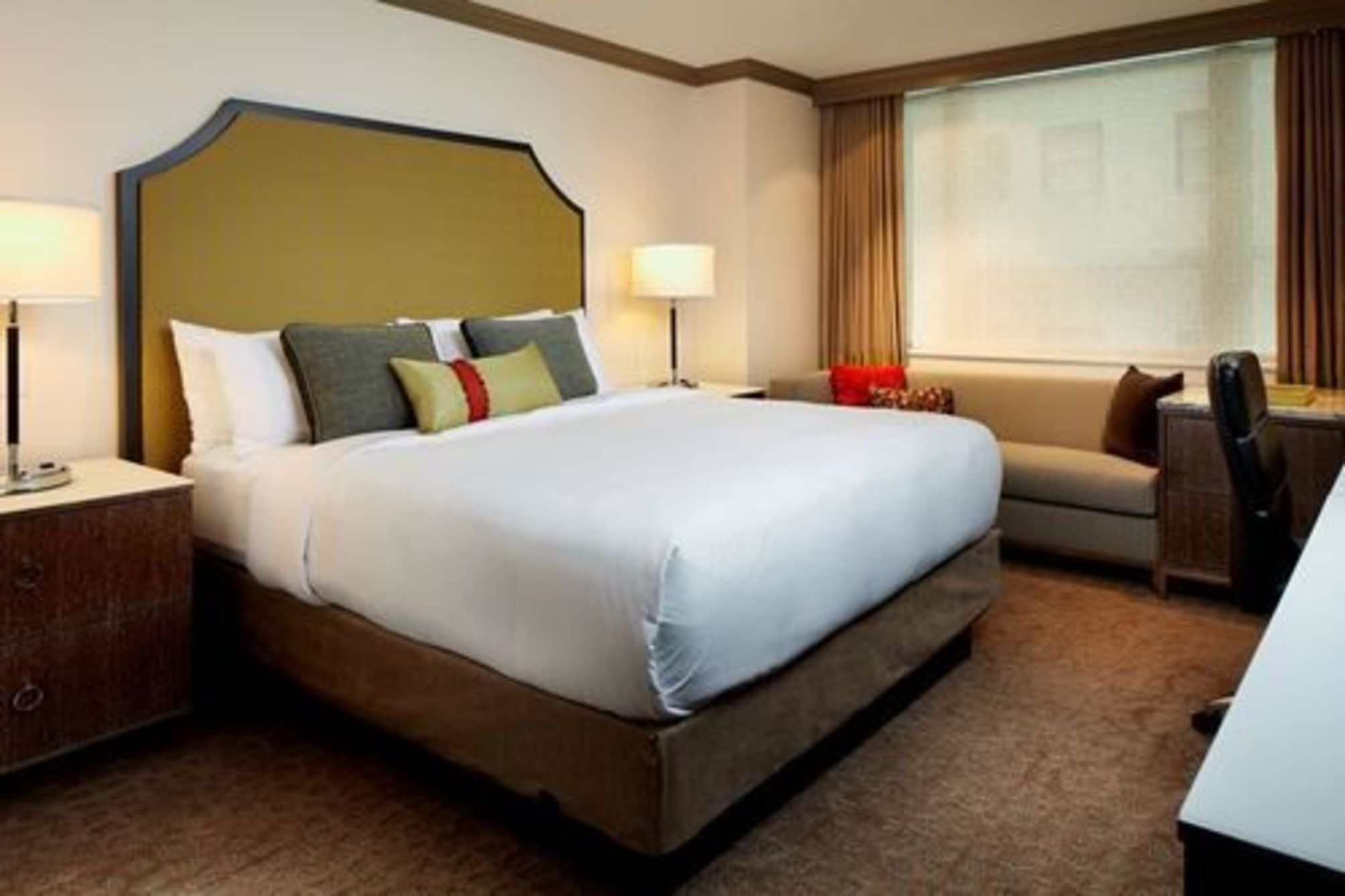 InterContinental Hotels CHICAGO MAGNIFICENT MILE by IHG 1