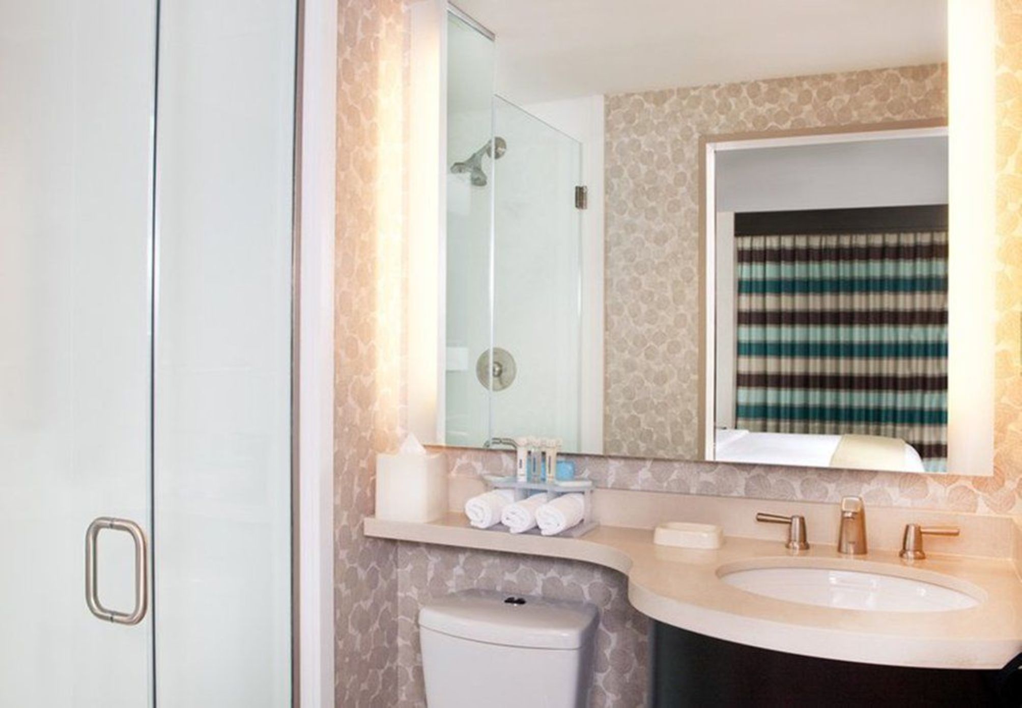 Holiday Inn Express MANHATTAN TIMES SQUARE SOUTH by IHG 2