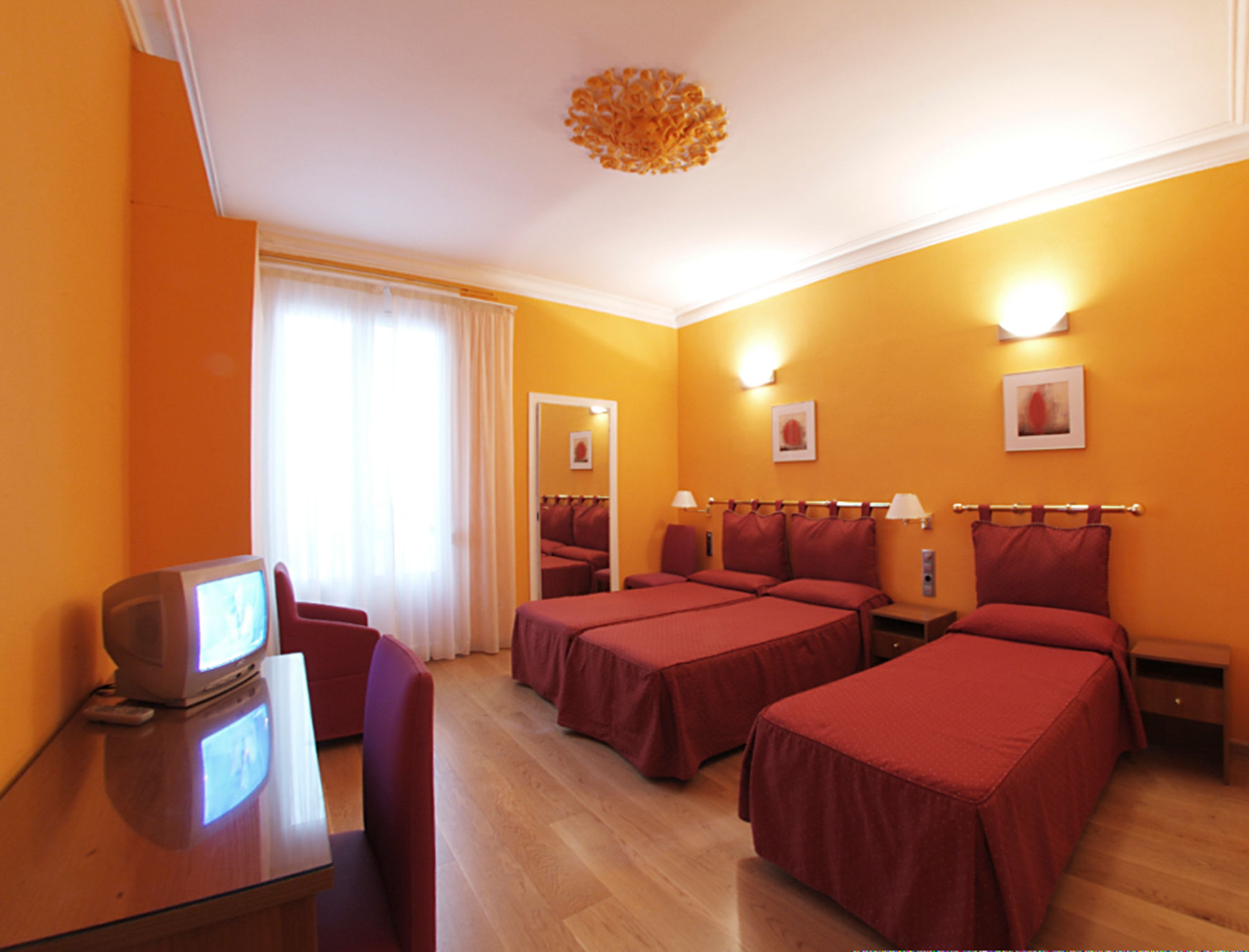 Twin Room with Extra Bed