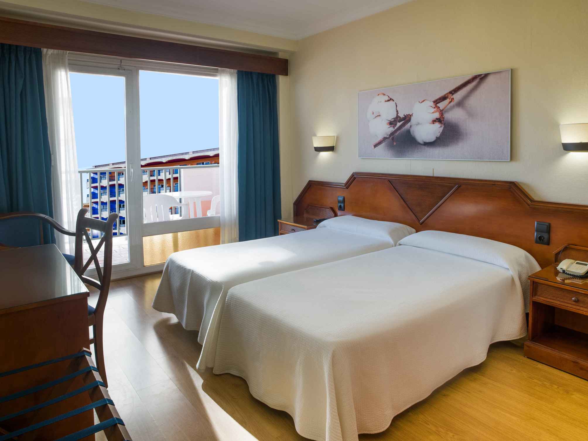 Hotel Monarque Fuengirola Park 2