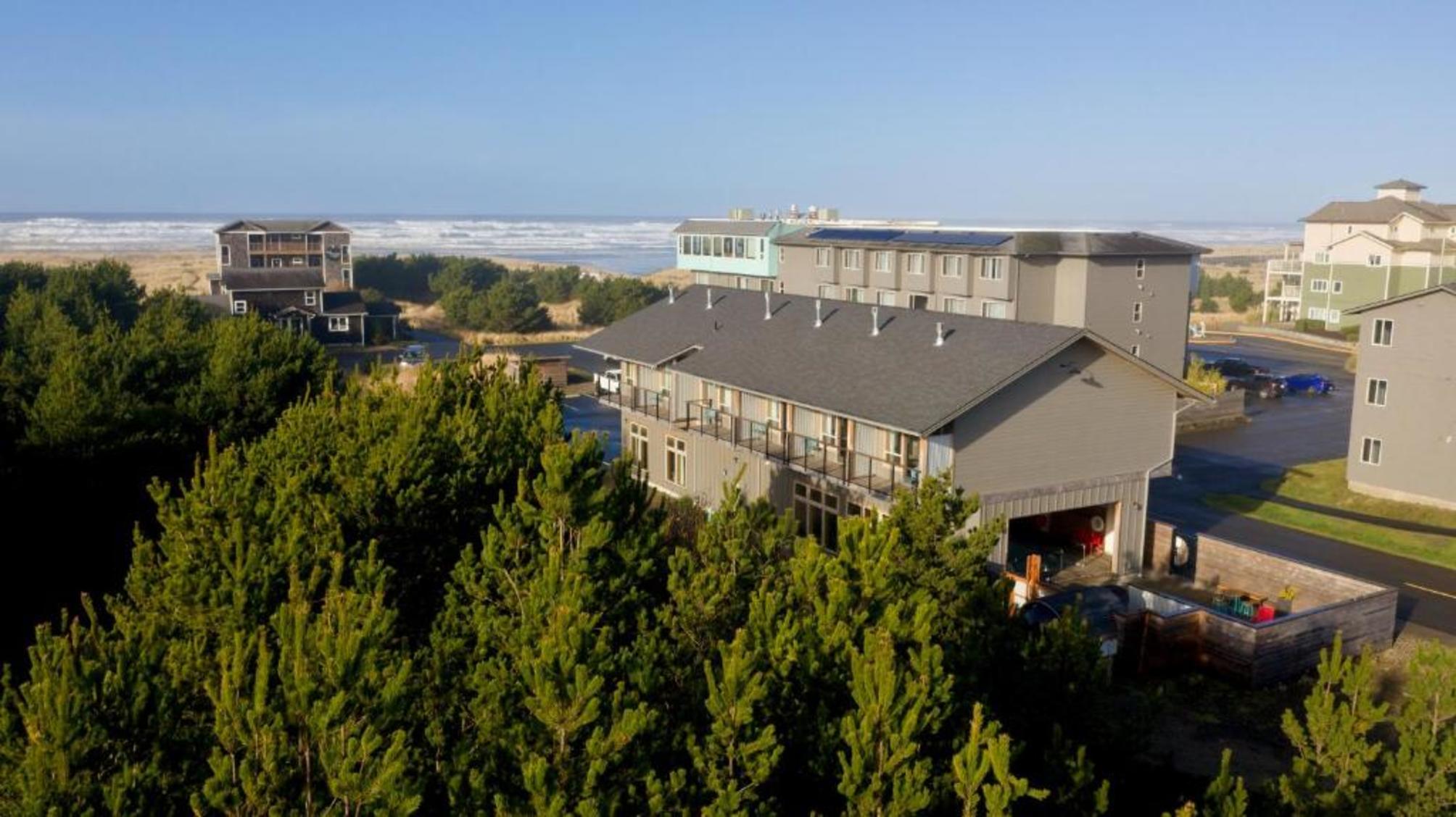 Adrift Hotel 1