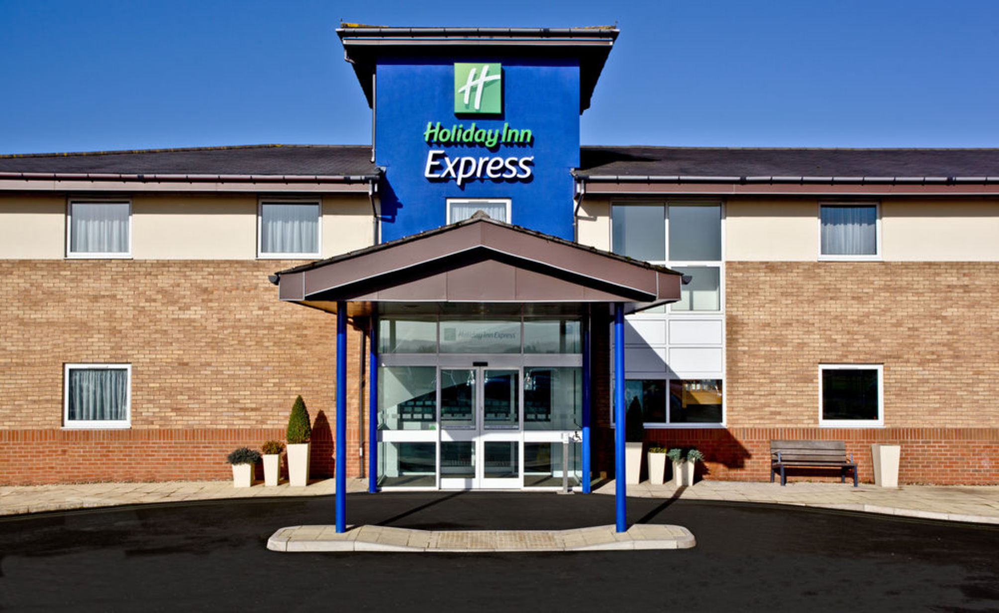 Holiday Inn Express SHREWSBURY by IHG 2