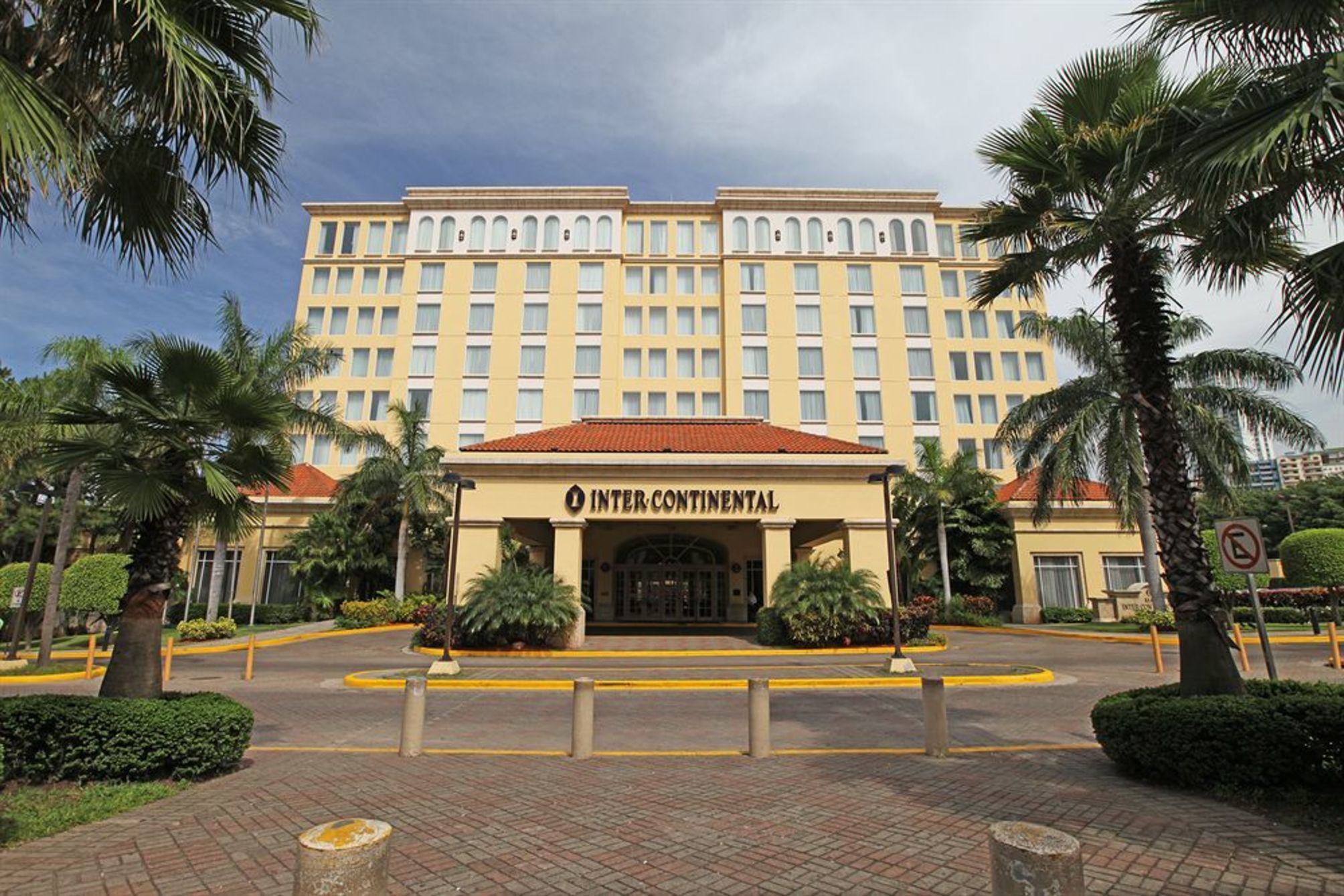 InterContinental Hotels TEGUCIGALPA AT MULTIPLAZA MALL by IHG 2
