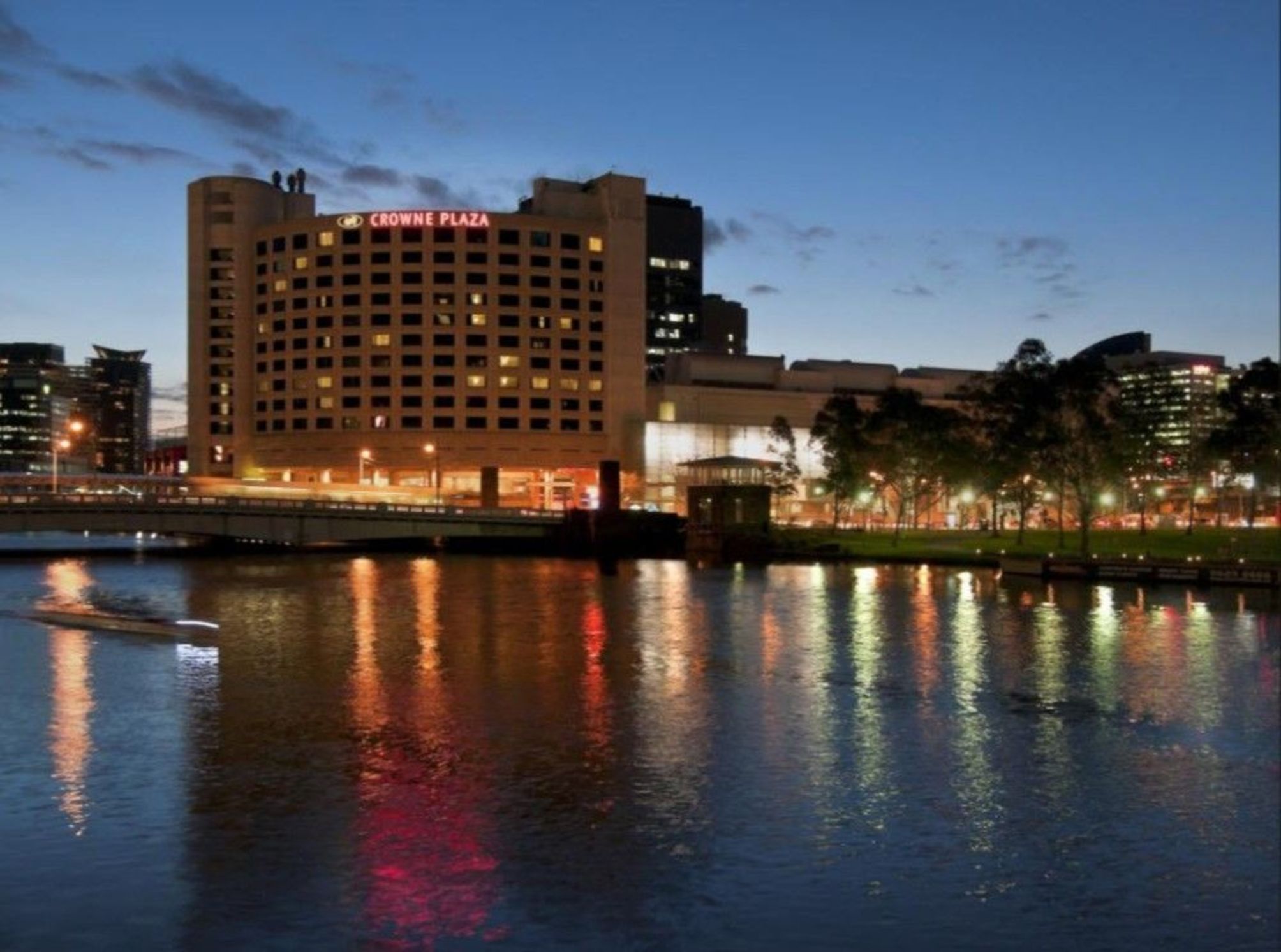 Crowne Plaza MELBOURNE by IHG 2
