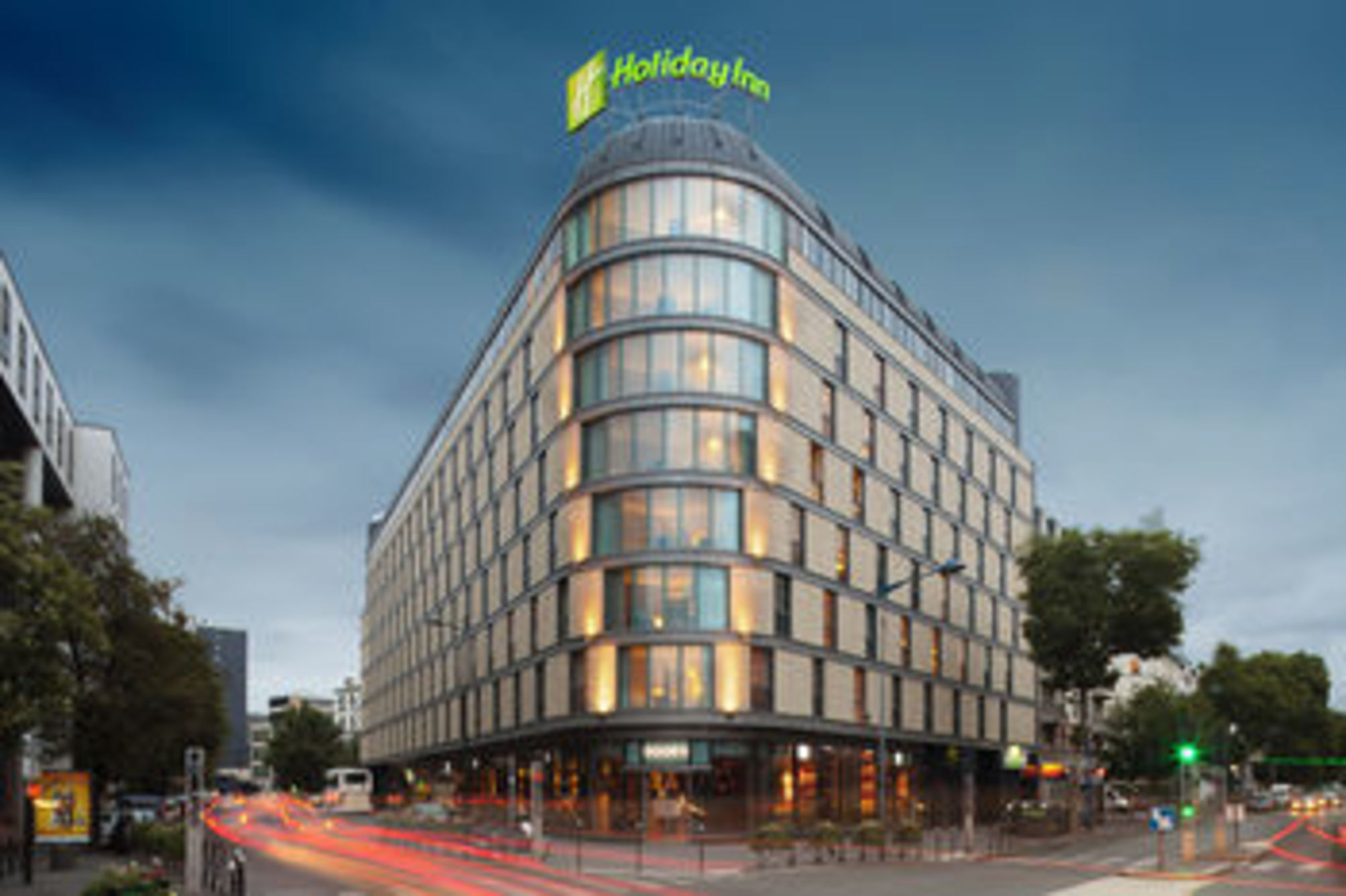 voco PARIS - PORTE DE CLICHY by IHG 2