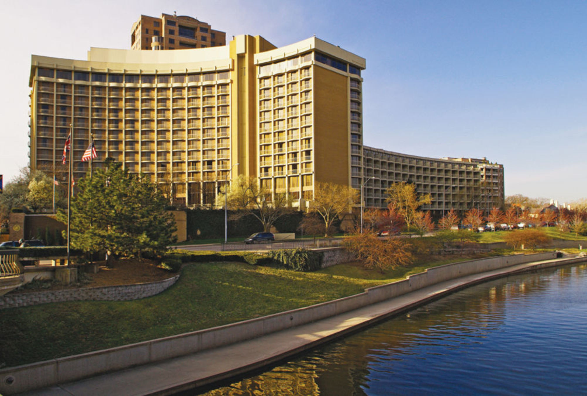 InterContinental Hotels KANSAS CITY AT THE PLAZA by IHG 2