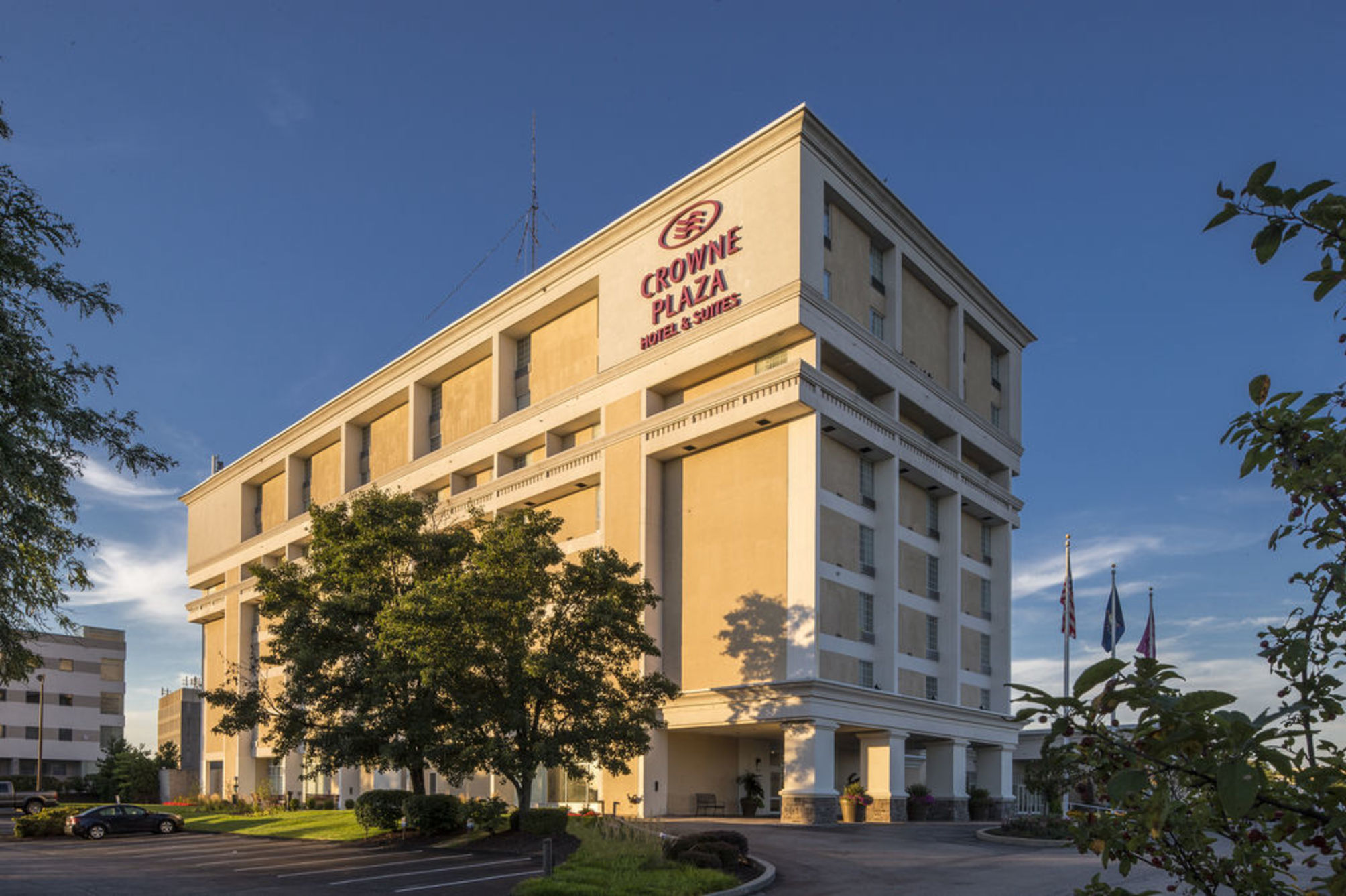 Crowne Plaza Suites PITTSBURGH SOUTH by IHG 2
