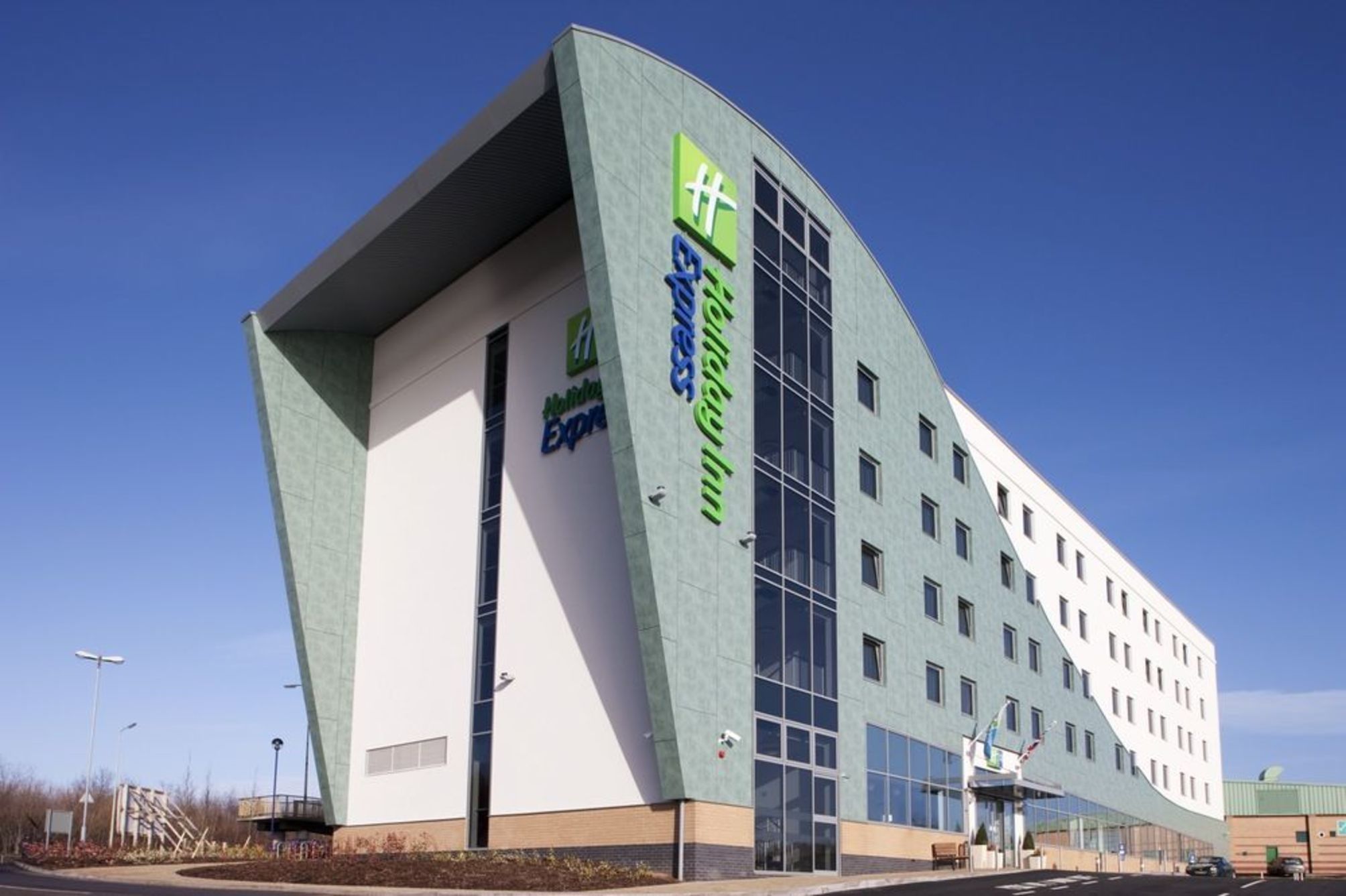 Holiday Inn Express TAMWORTH by IHG 2
