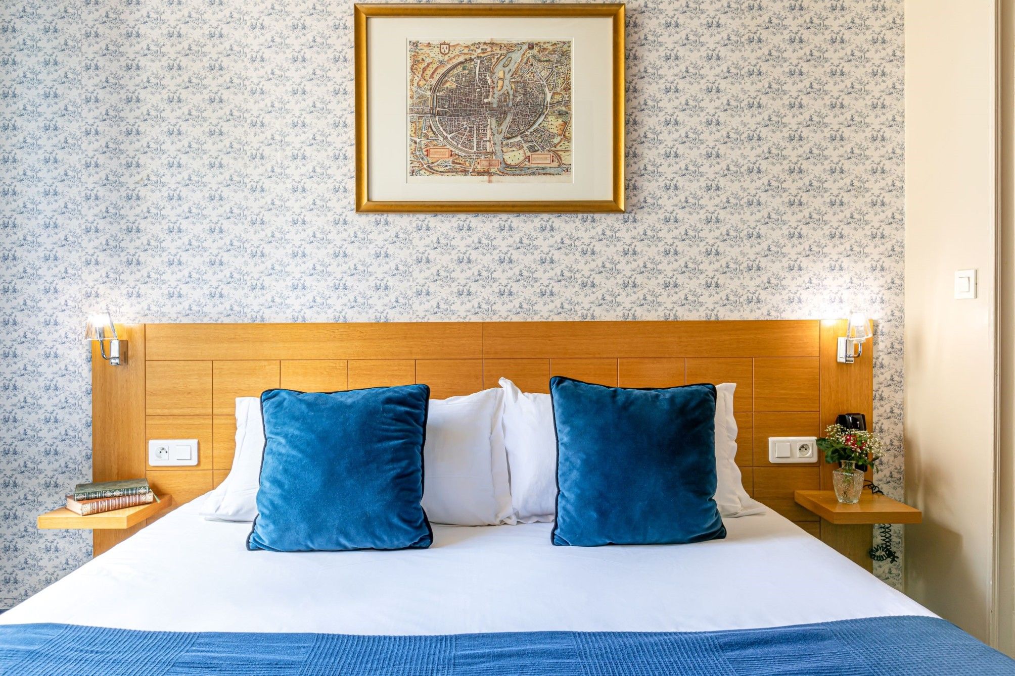 Hotel Romance Malesherbes by Patrick Hayat 1