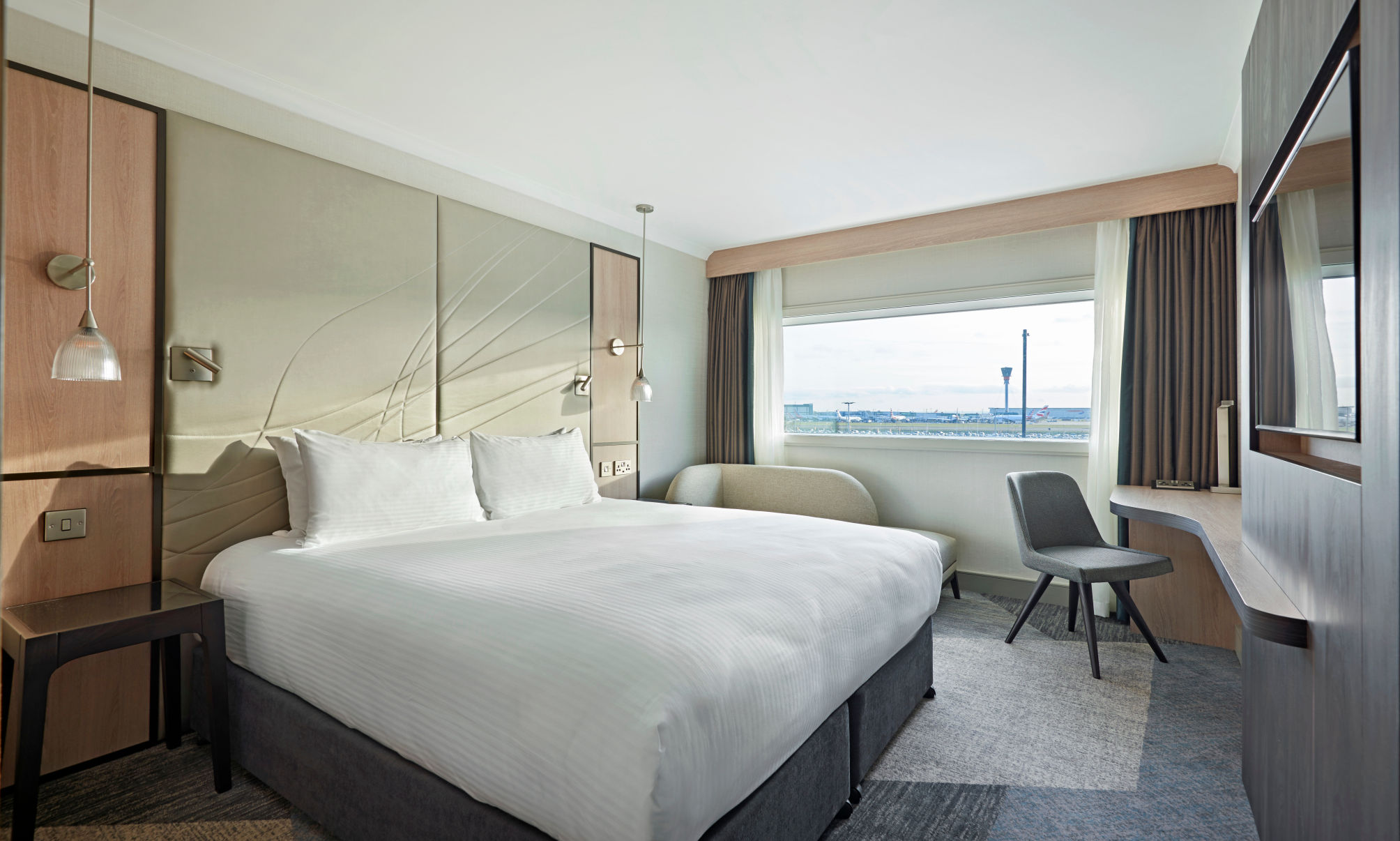 Hyatt Place London Heathrow Airport 1