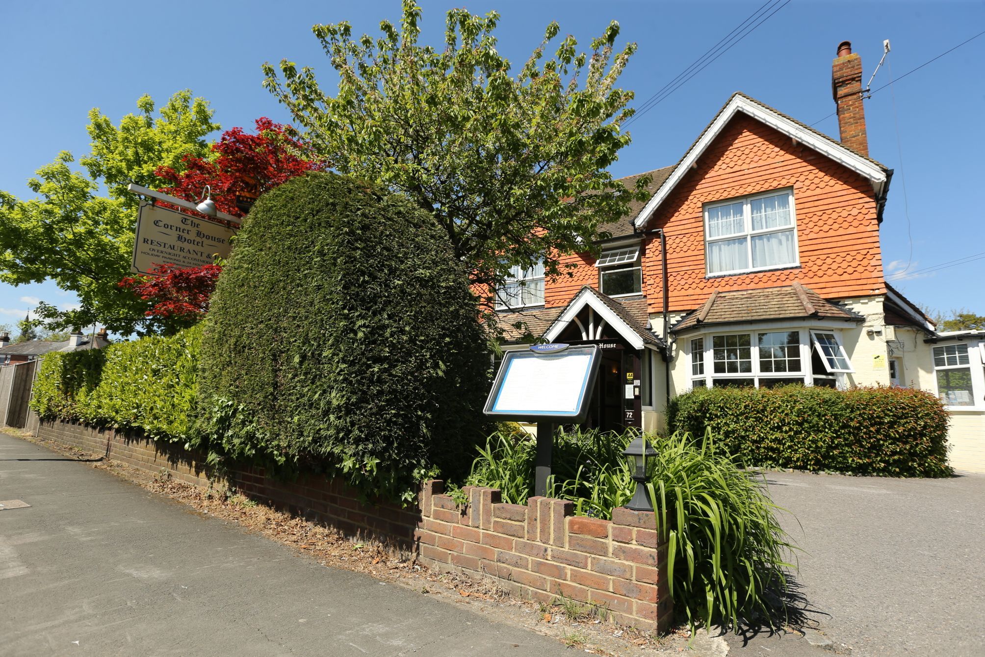 The Corner House Hotel 2