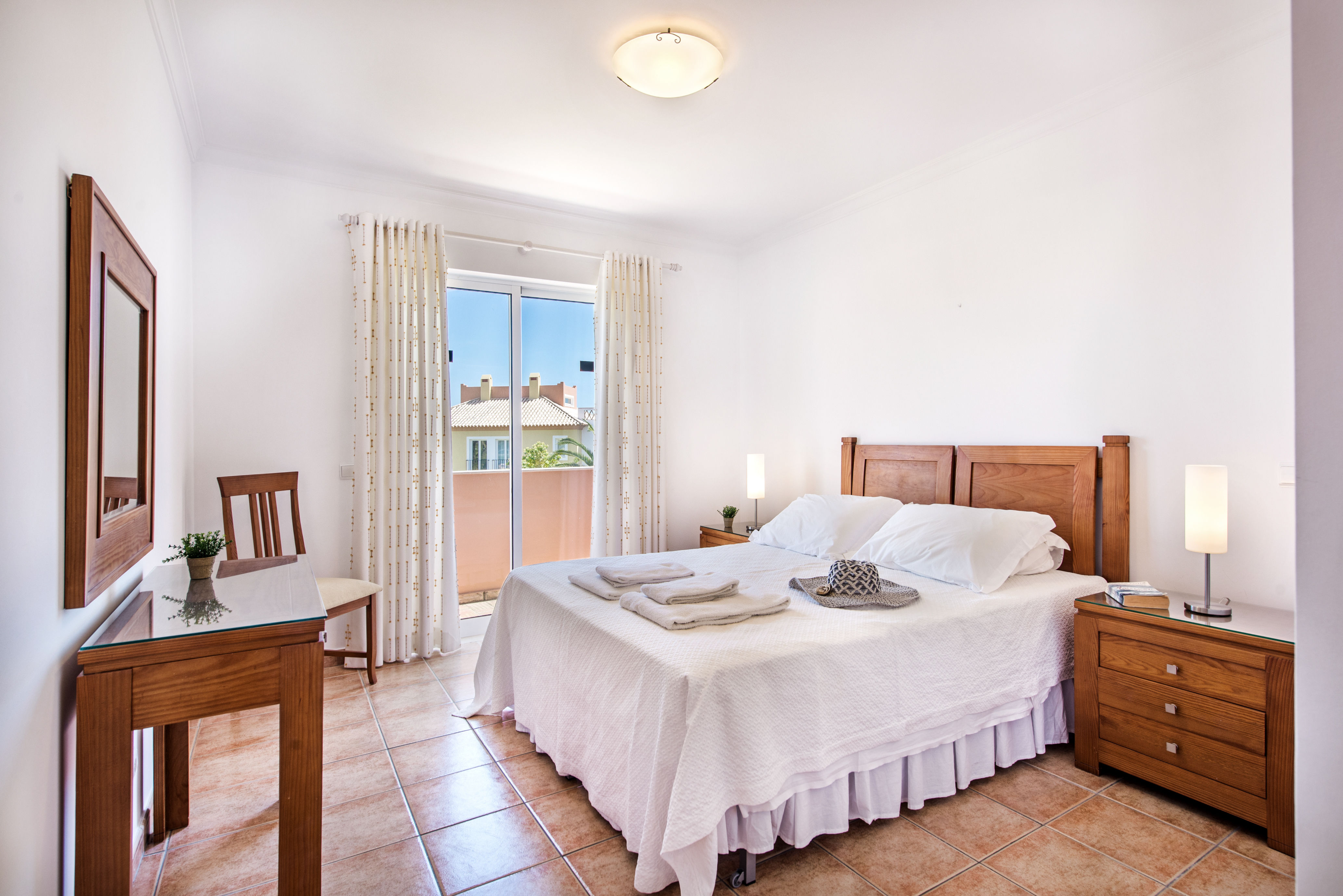 Jardim da Meia Praia Resort 2