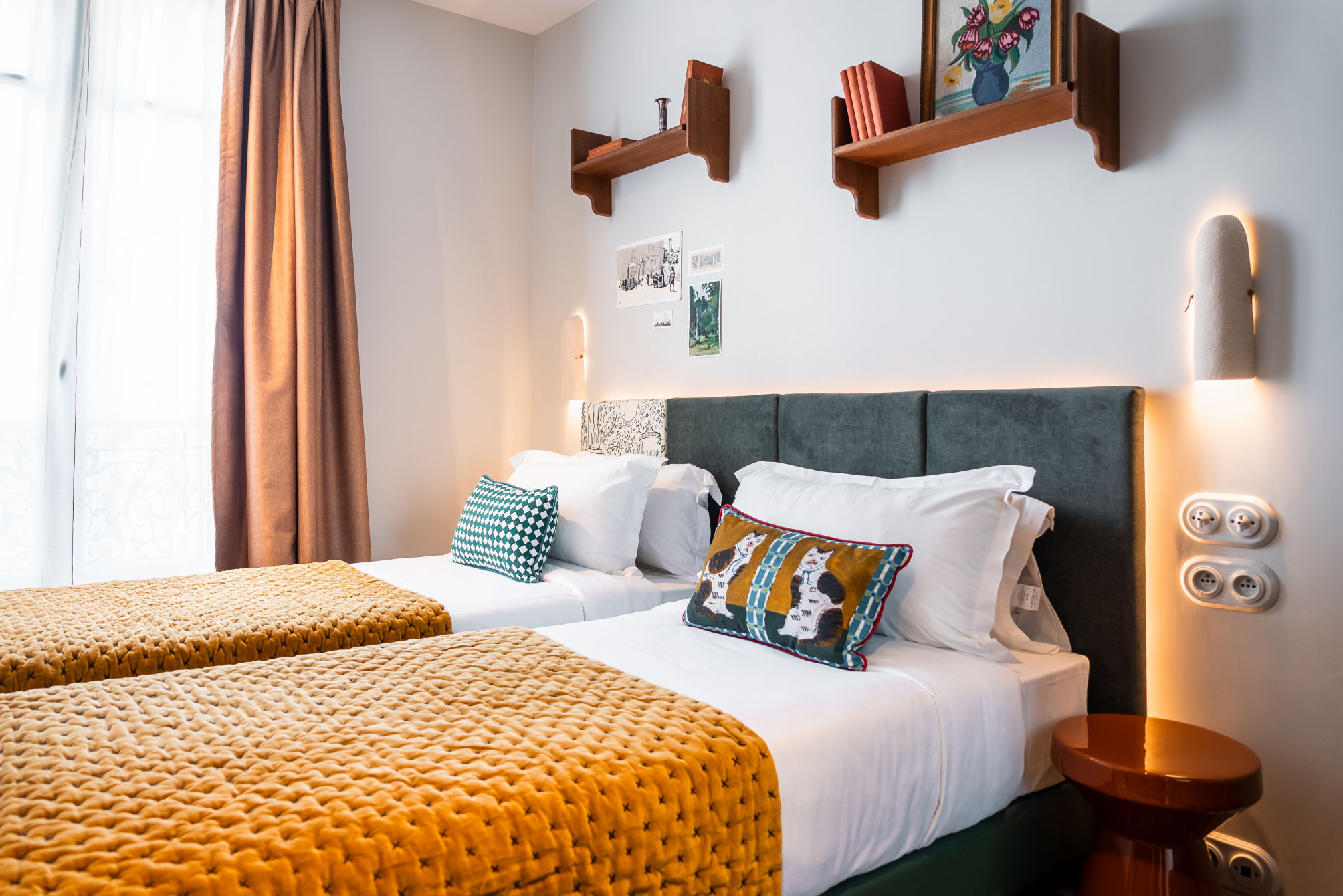  Medium Twin/Double Room 