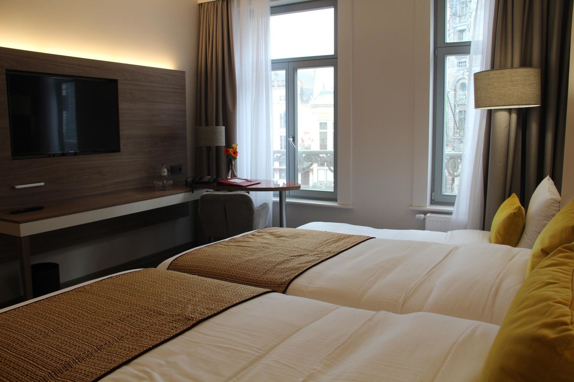 Leonardo Hotel Antwerpen 2