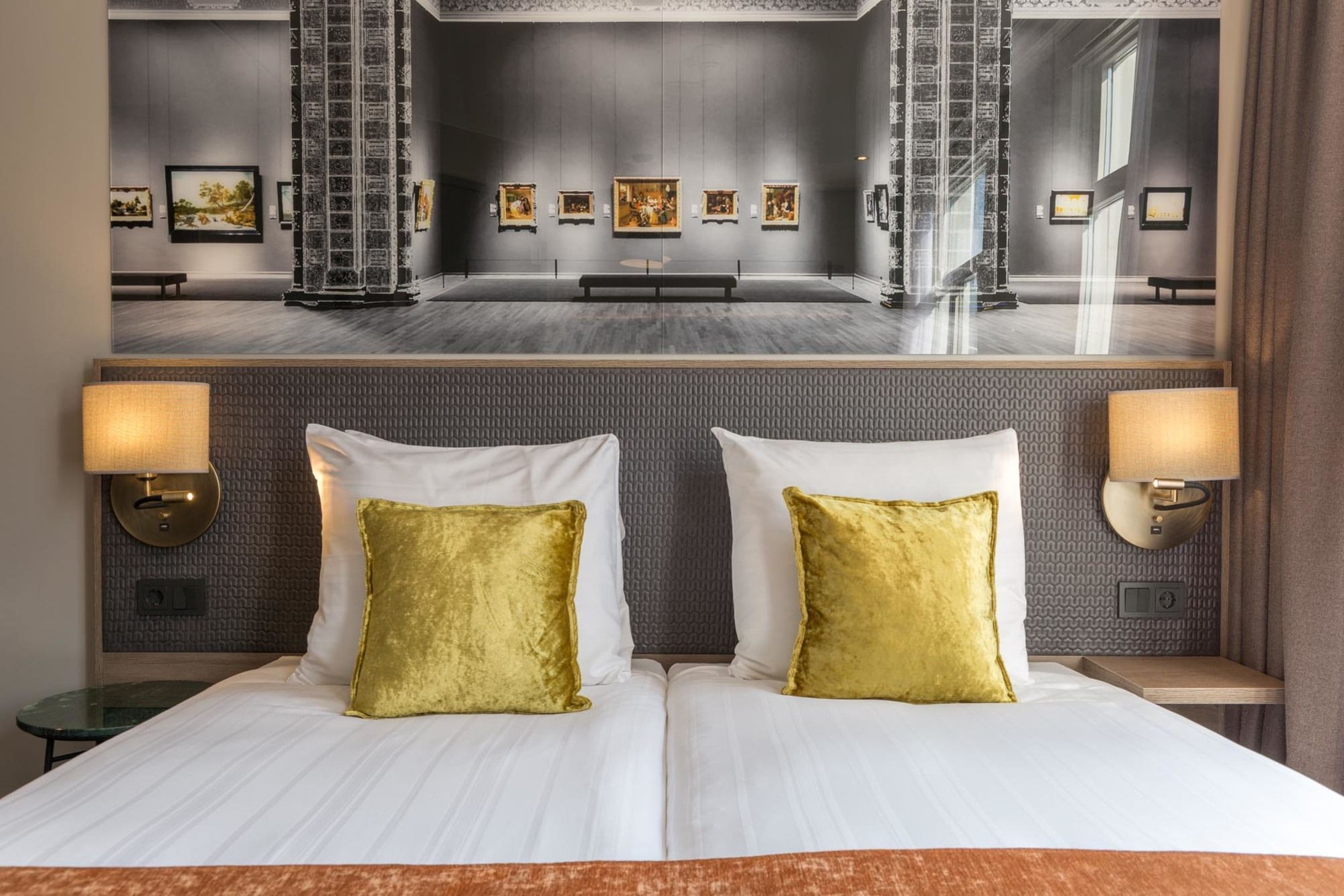 Leonardo Hotel Amsterdam Museum Quarter 2