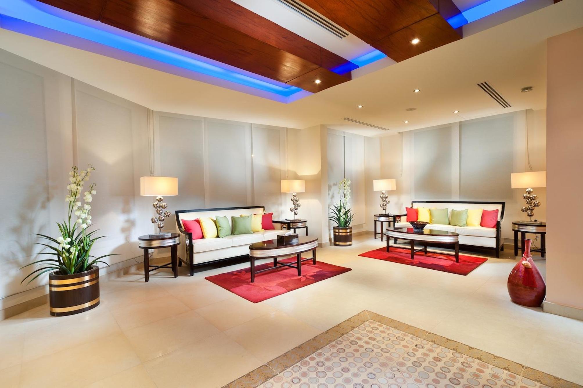 Al Hail Waves Hotel Managed By Centara 2