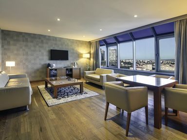 Mövenpick Hotel Istanbul Bosphorus 2