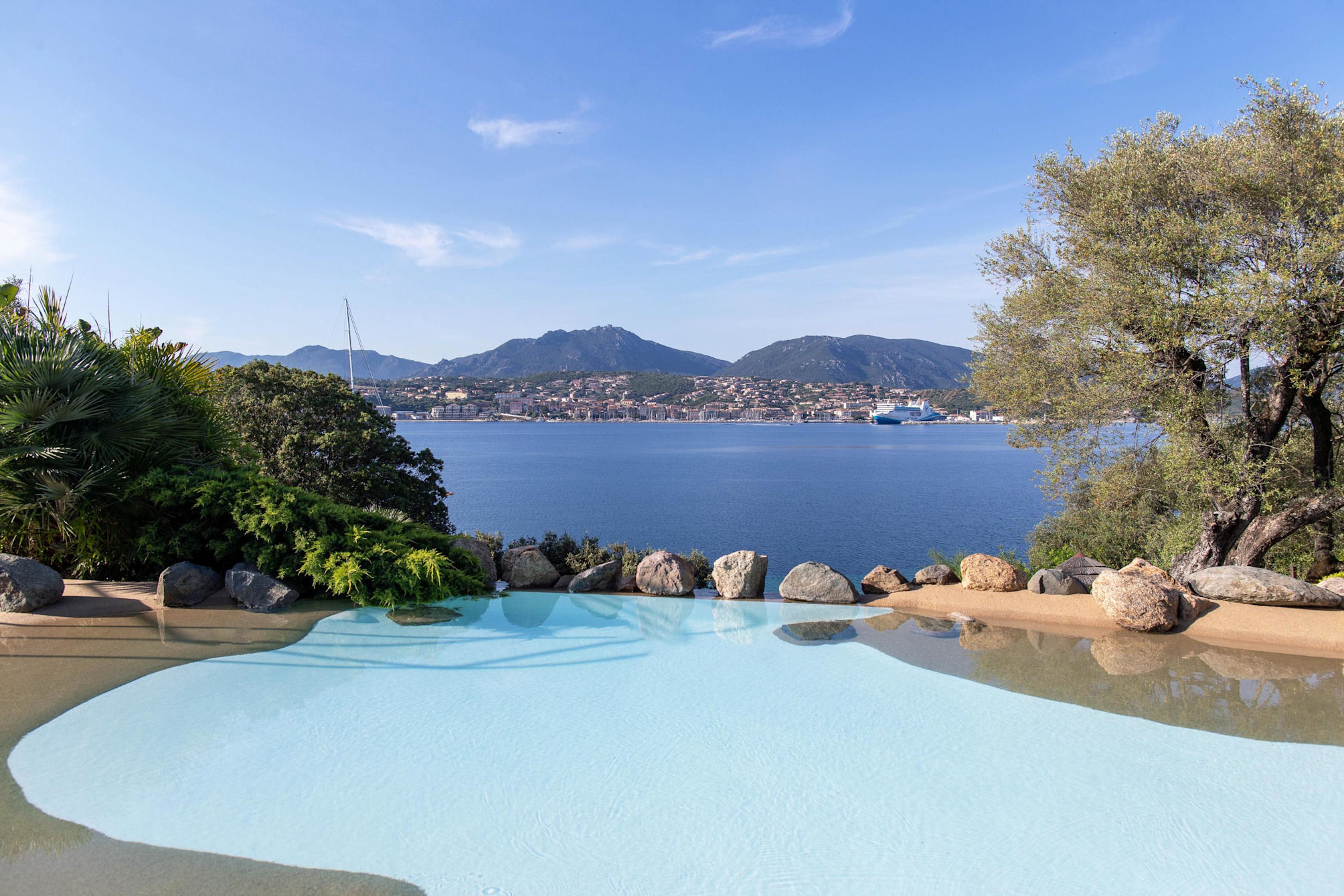 Hôtel Marinca & Spa 1
