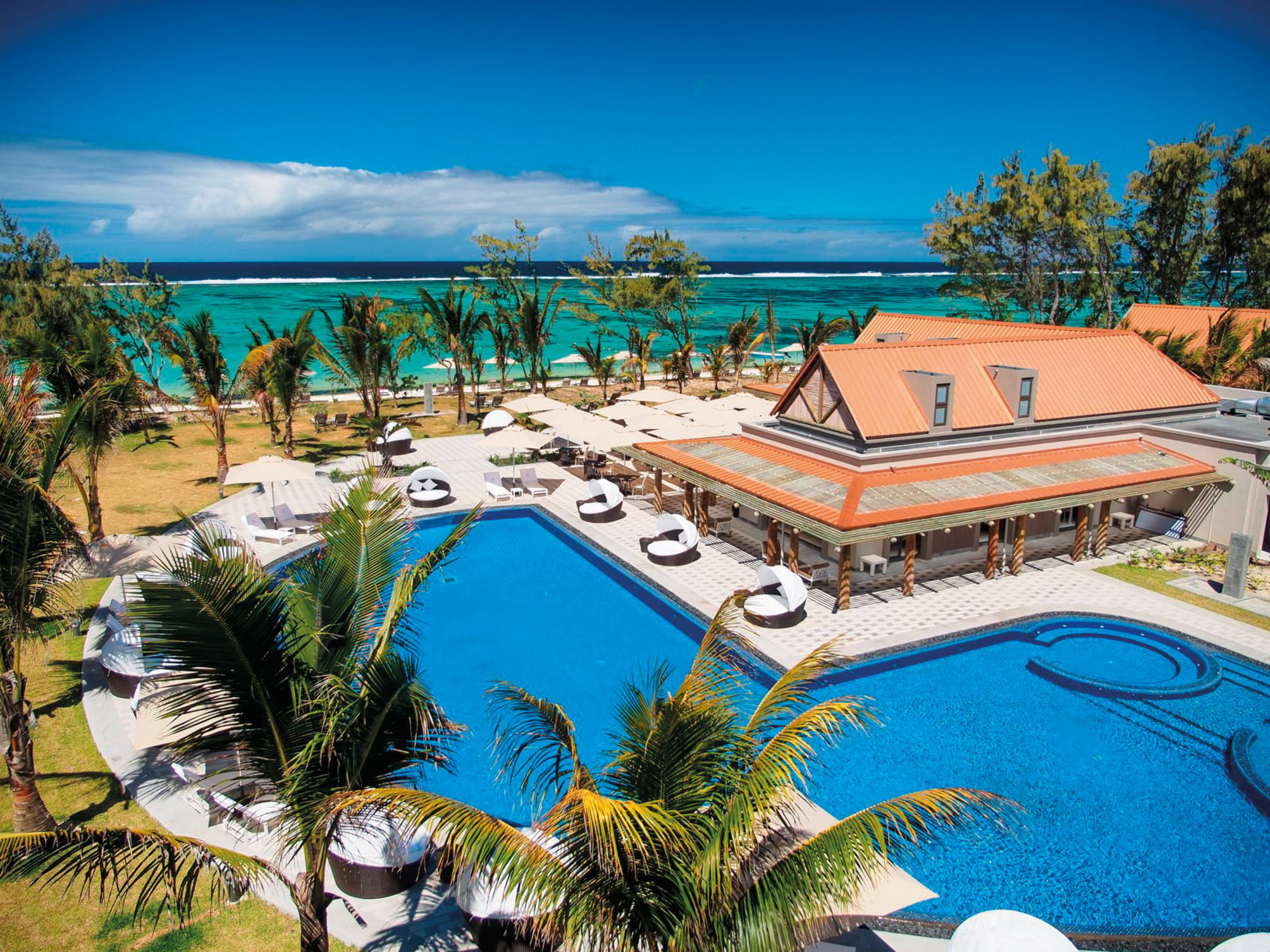 Crystals Beach Resort Belle Mare, a member of Radisson Individuals 2